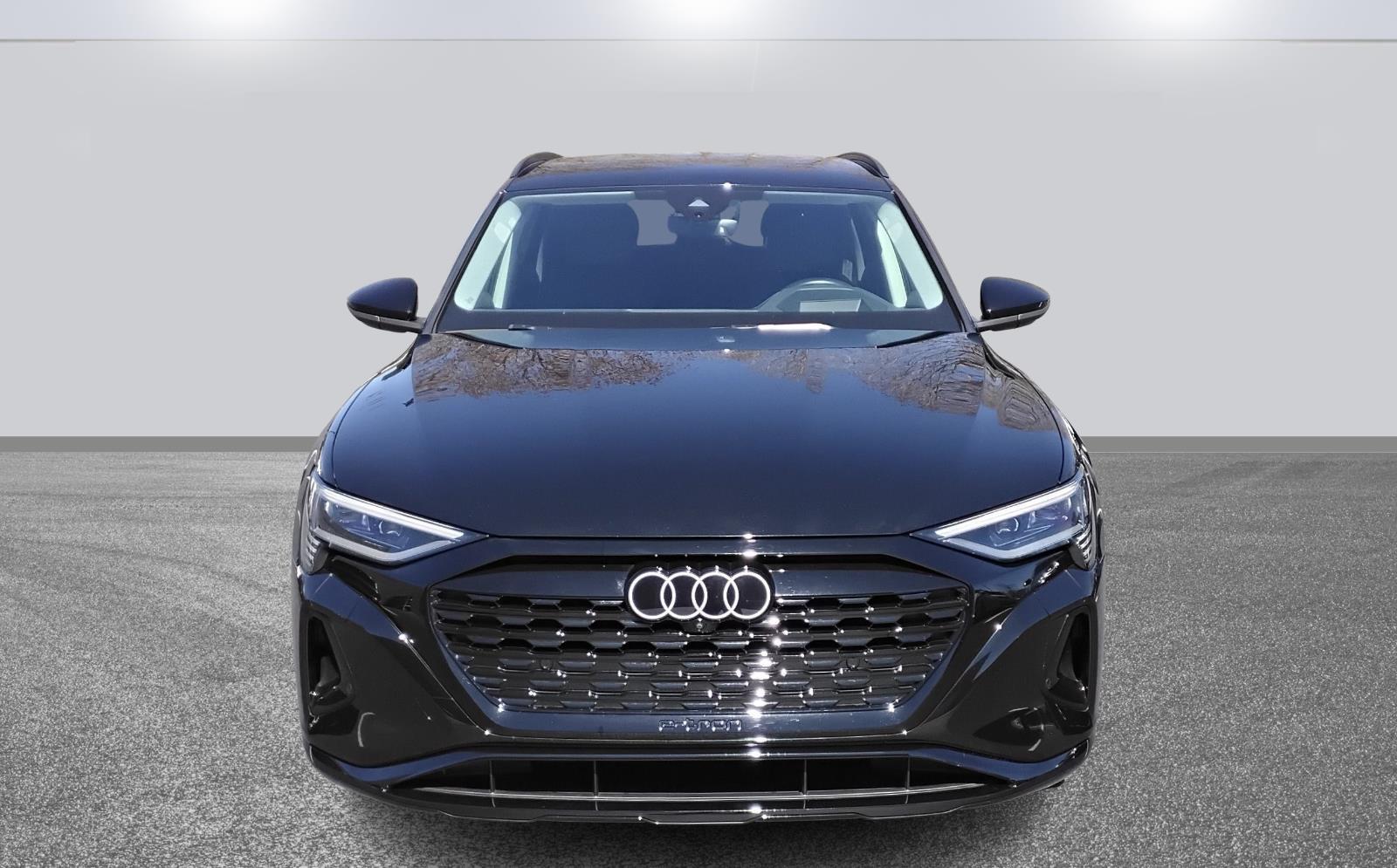 2024 AUDI Q8 E-TRON PREST