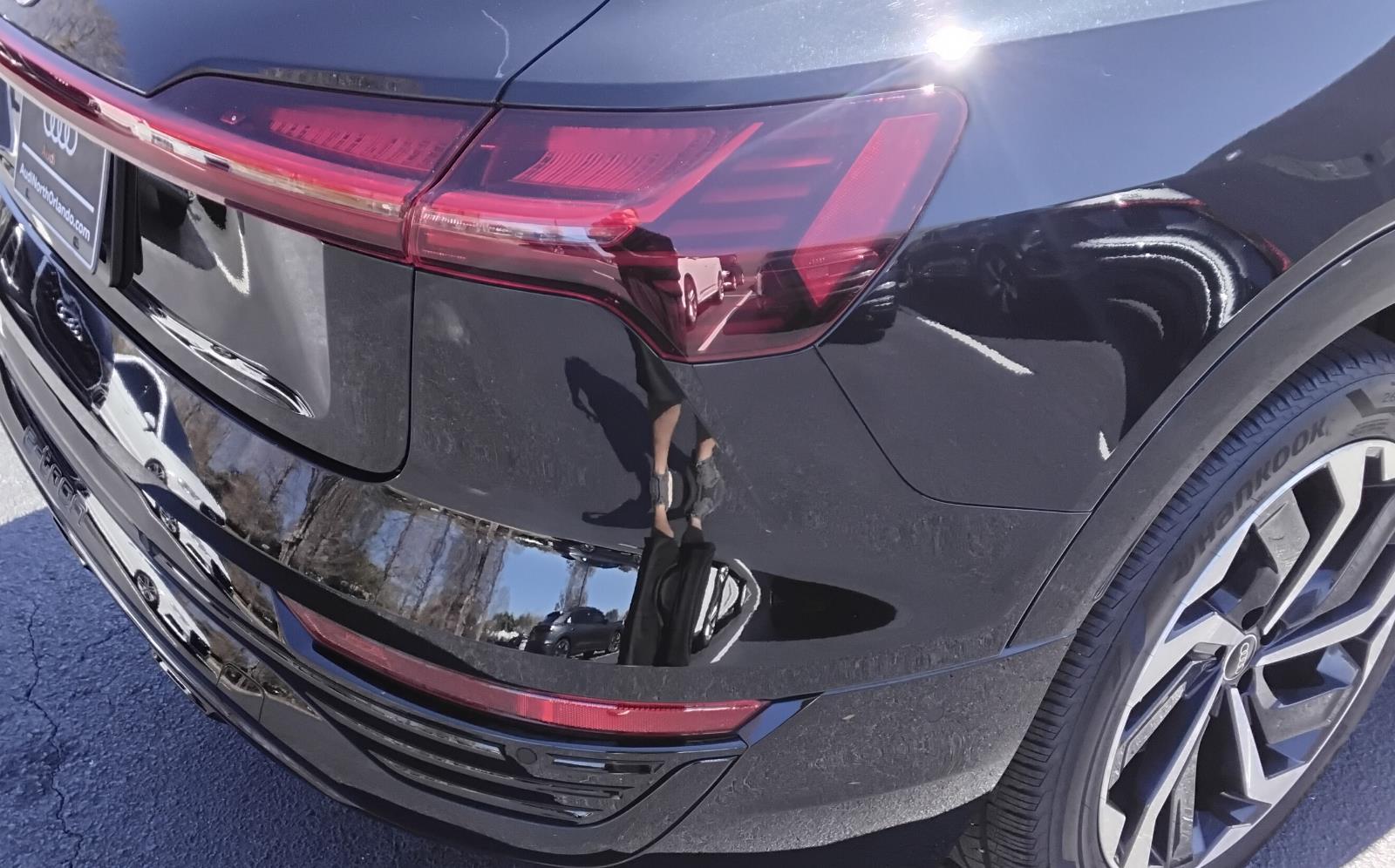 2024 AUDI Q8 E-TRON PREST