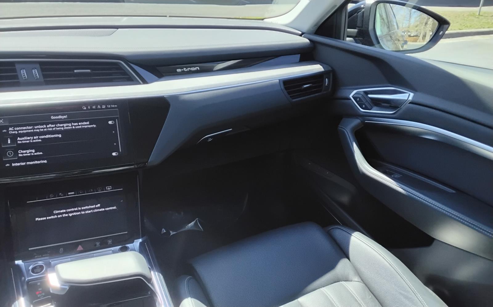 2024 AUDI Q8 E-TRON PREST