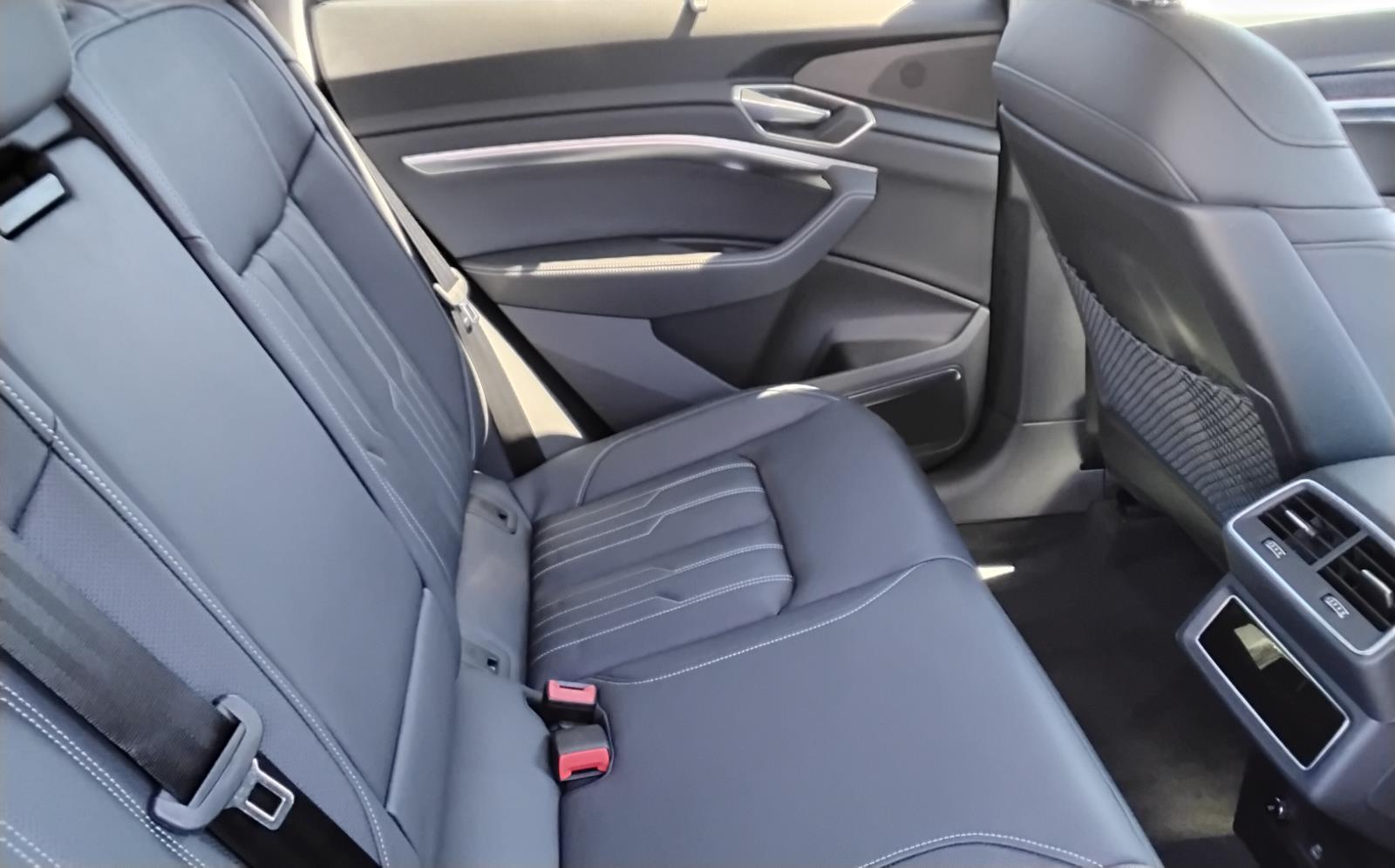 2024 AUDI Q8 E-TRON PREST