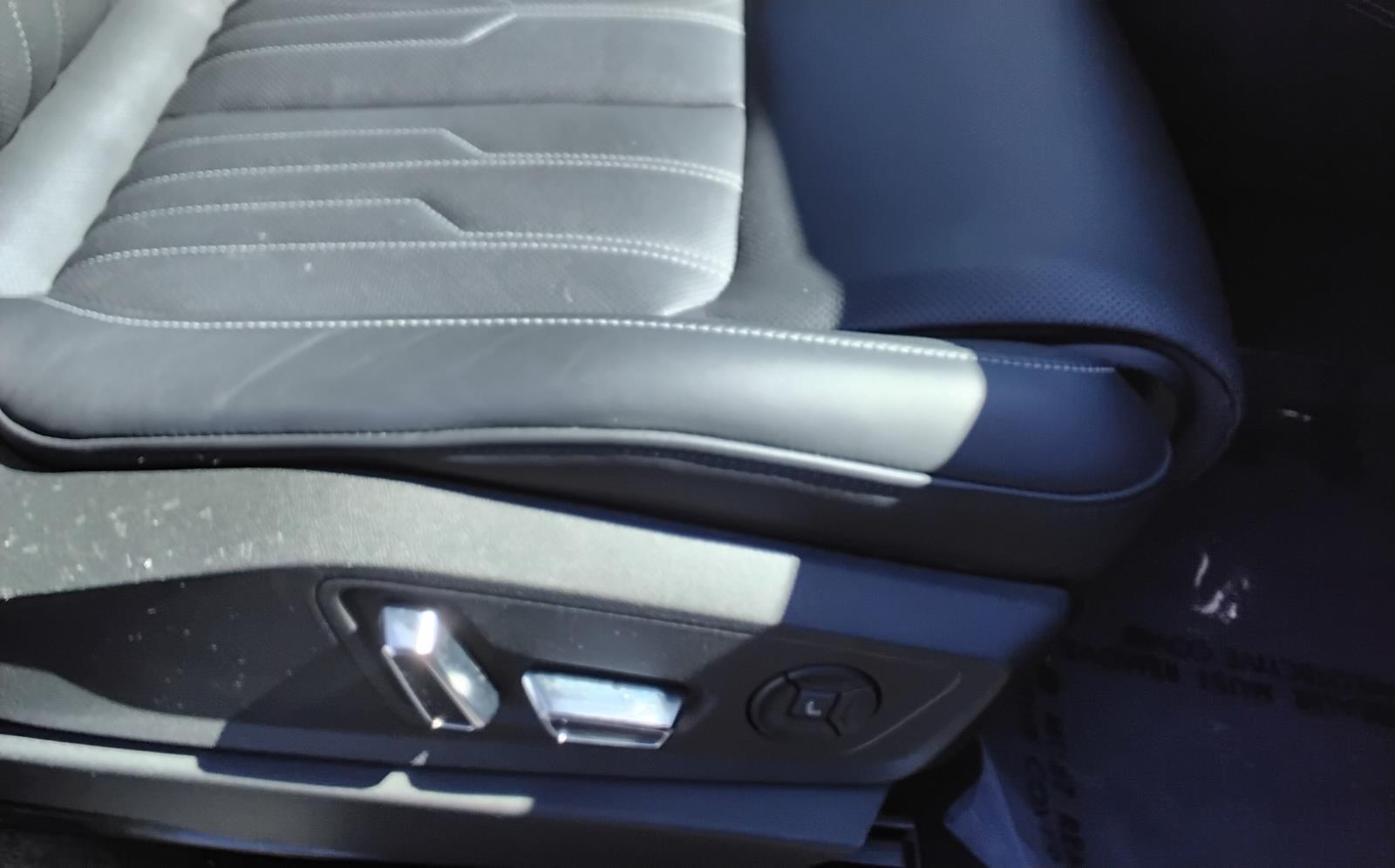 2024 AUDI Q8 E-TRON PREST