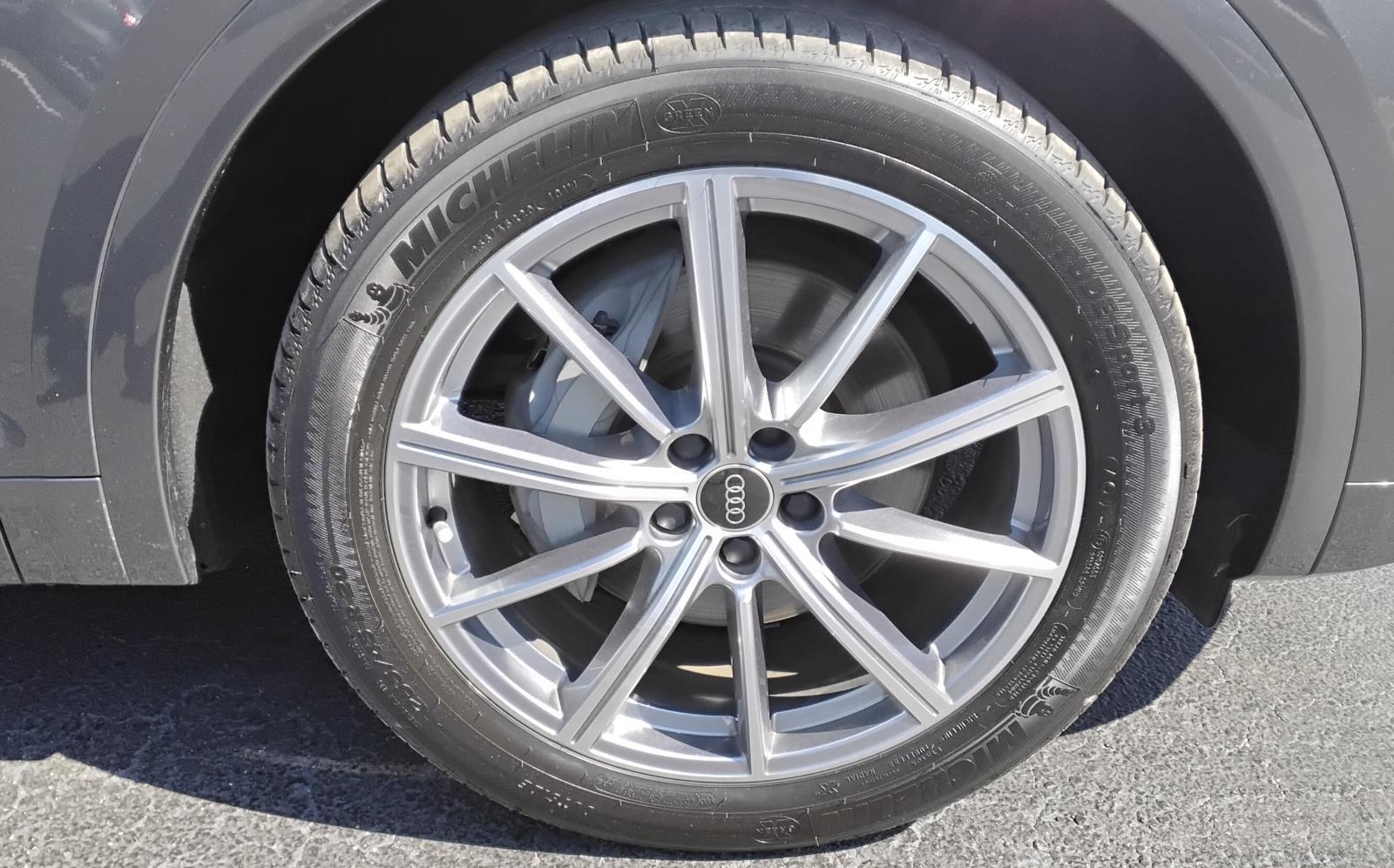 2023 Audi Q5 S line Premium Plus