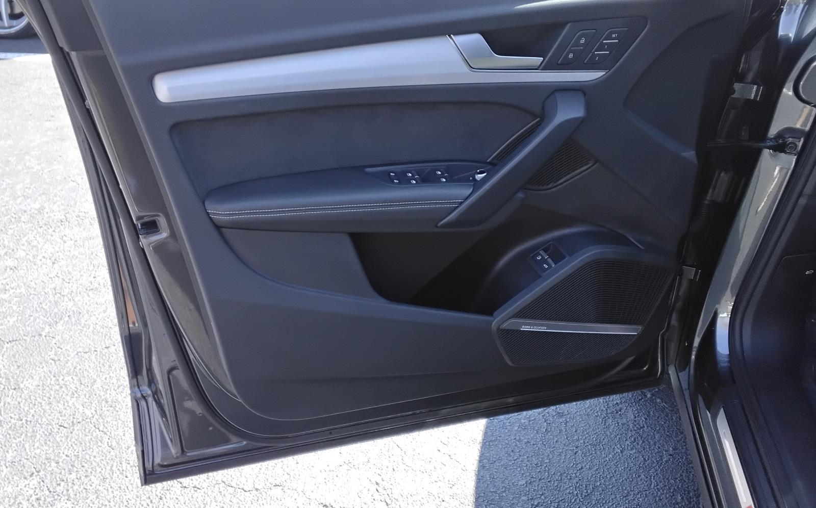 2023 Audi Q5 S line Premium Plus