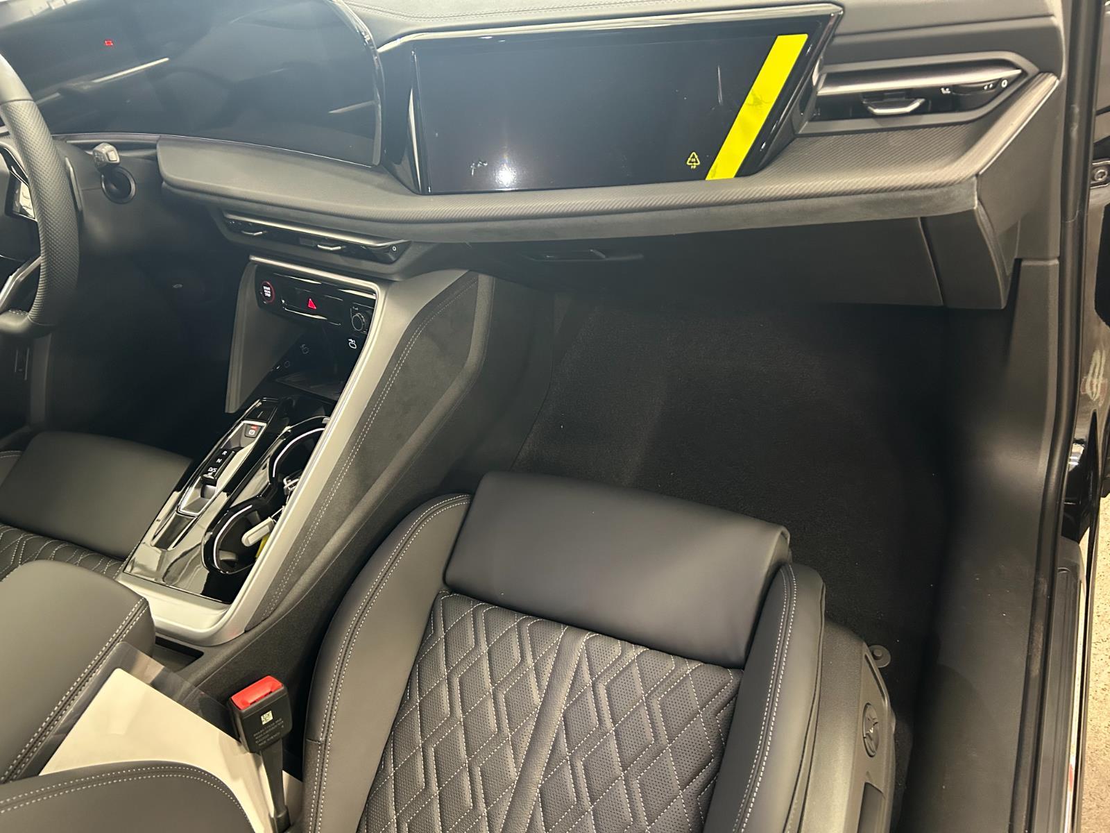 2025 Audi SQ5 Prestige