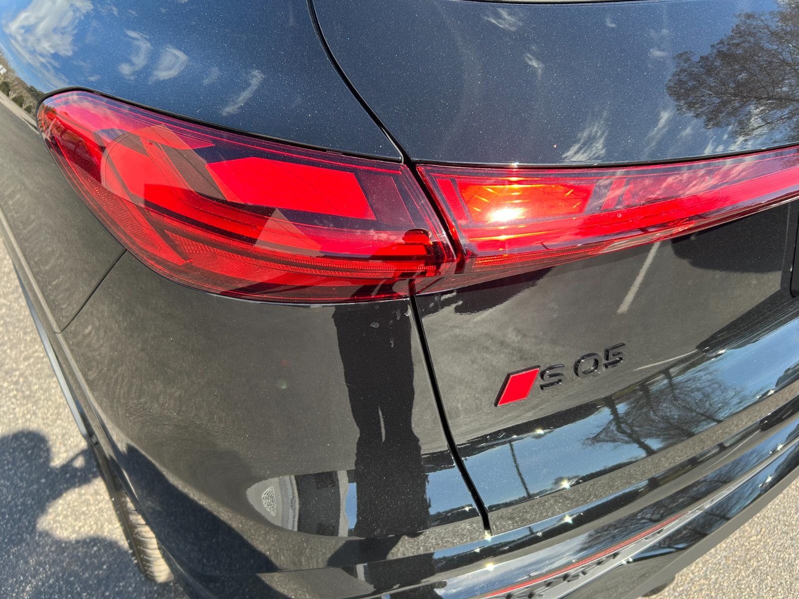 2025 Audi SQ5 Prestige