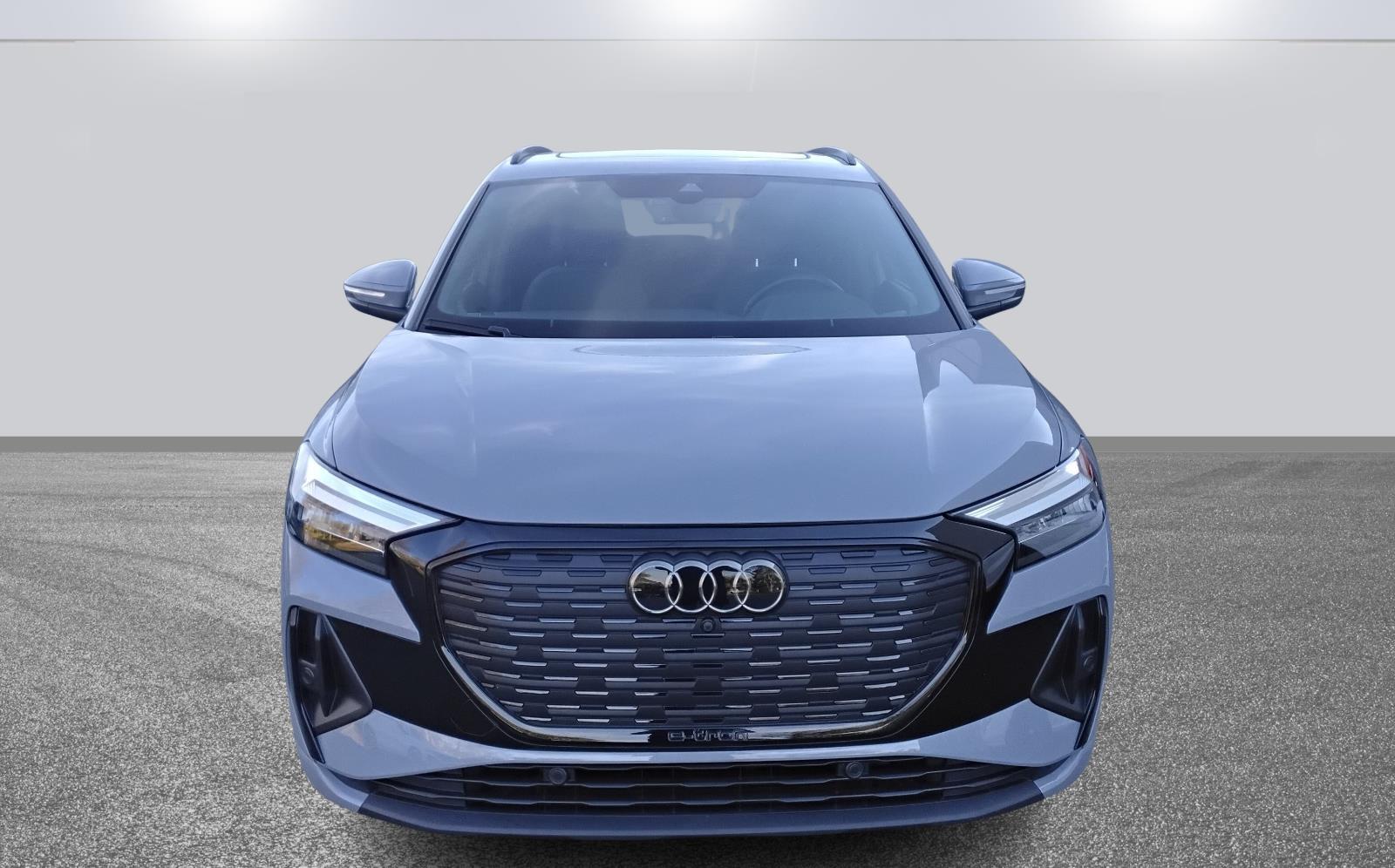 2024 Audi Q4 e-tron Premium Plus