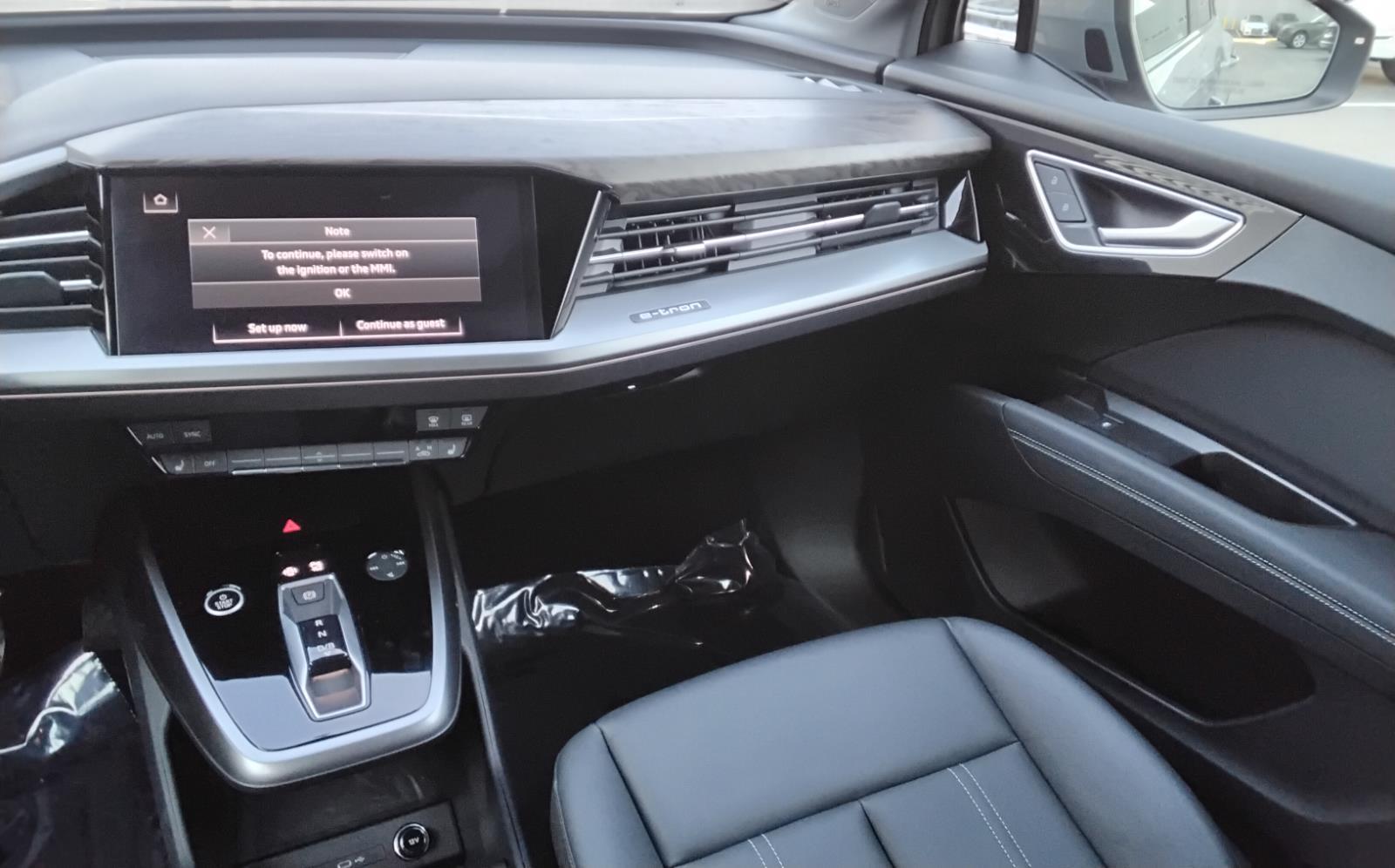 2024 Audi Q4 e-tron Premium Plus