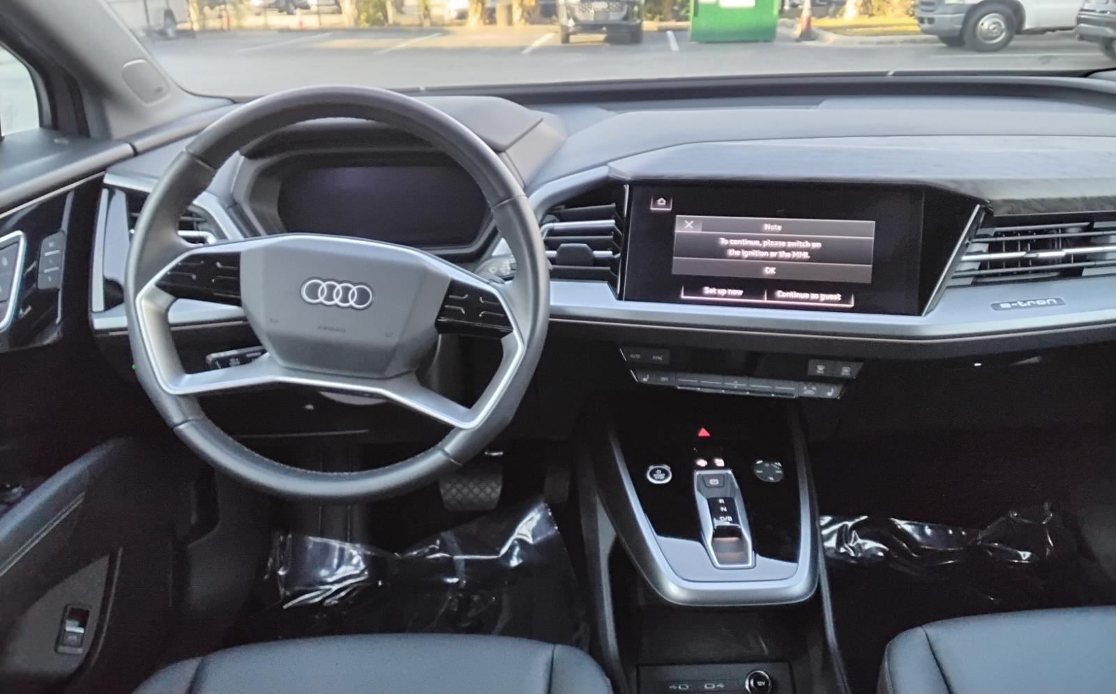 2024 Audi Q4 e-tron Premium Plus