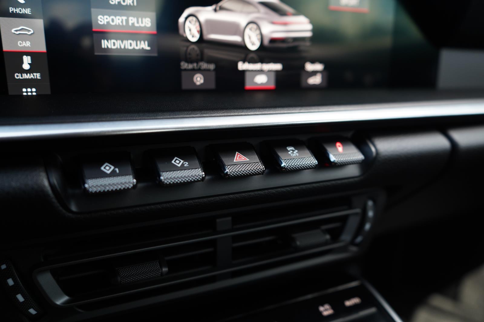 2020 Porsche 911 Carrera S