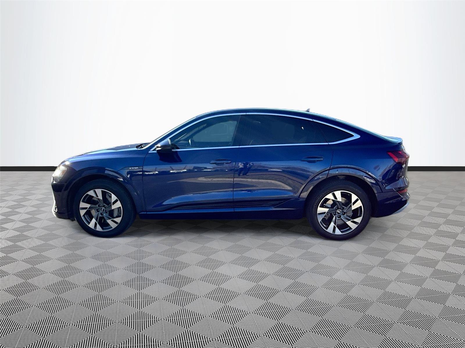 2023 Audi e-tron Sportback S line Premium Plus