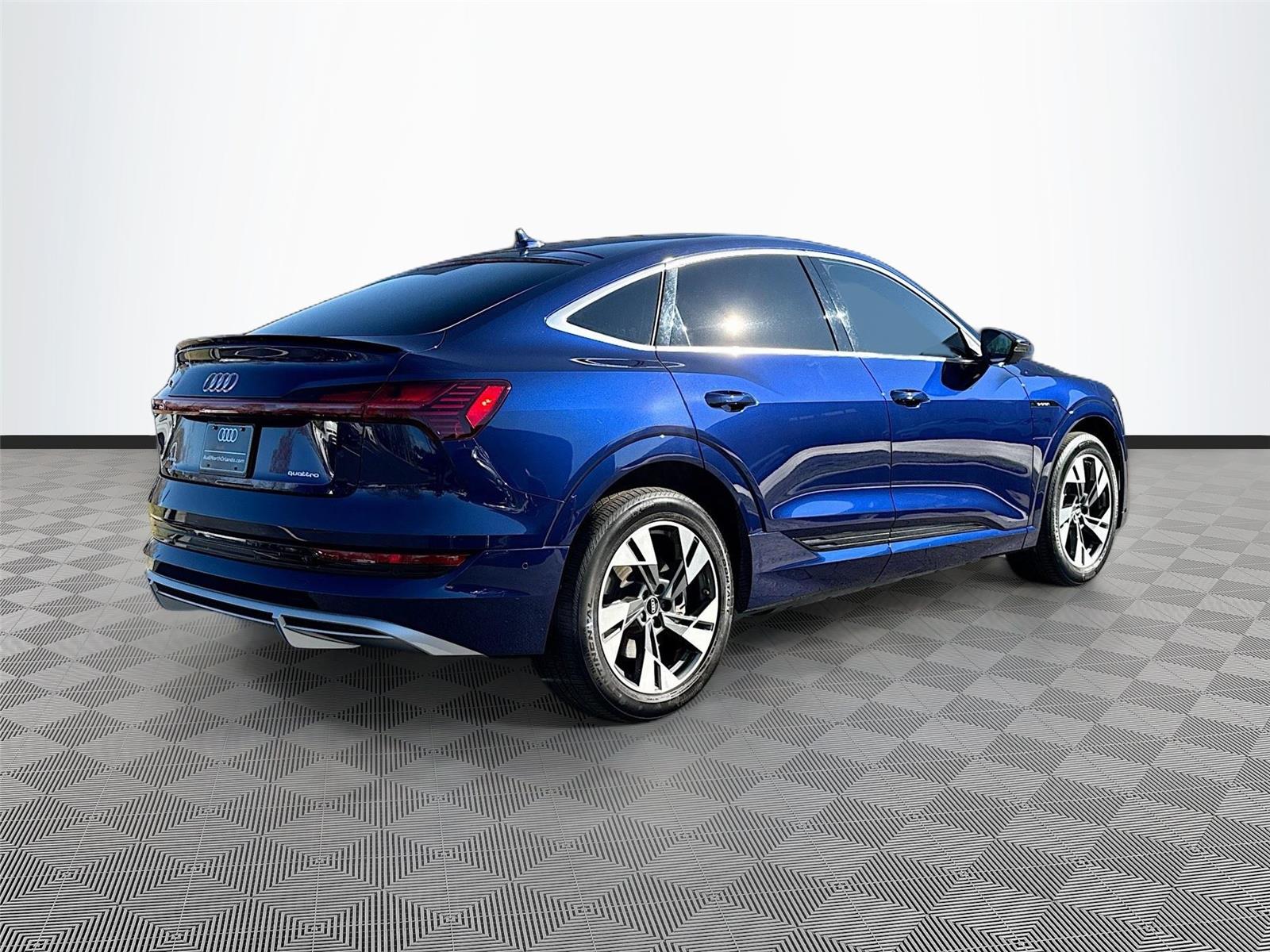 2023 Audi e-tron Sportback S line Premium Plus