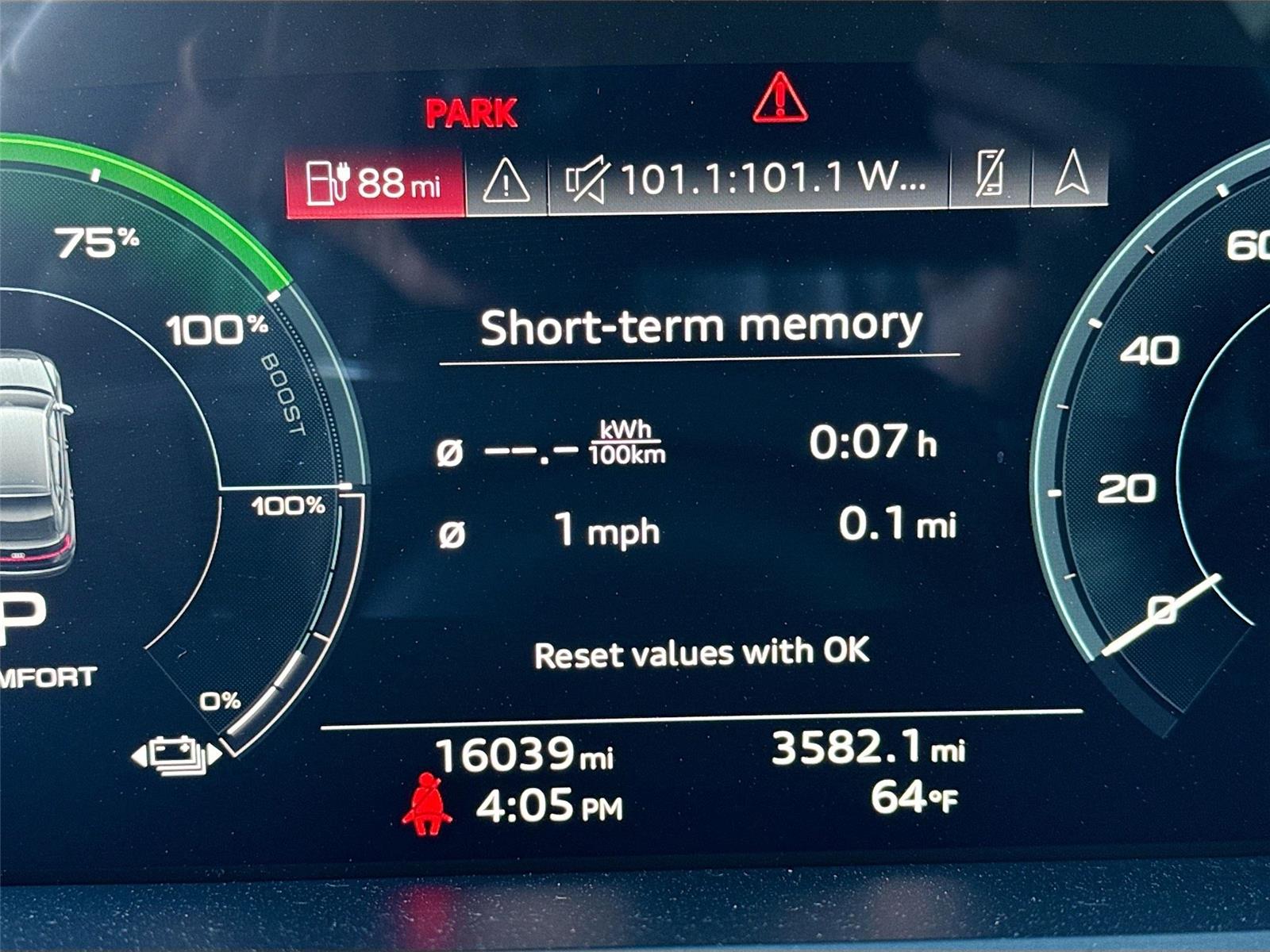 2023 Audi e-tron Sportback S line Premium Plus