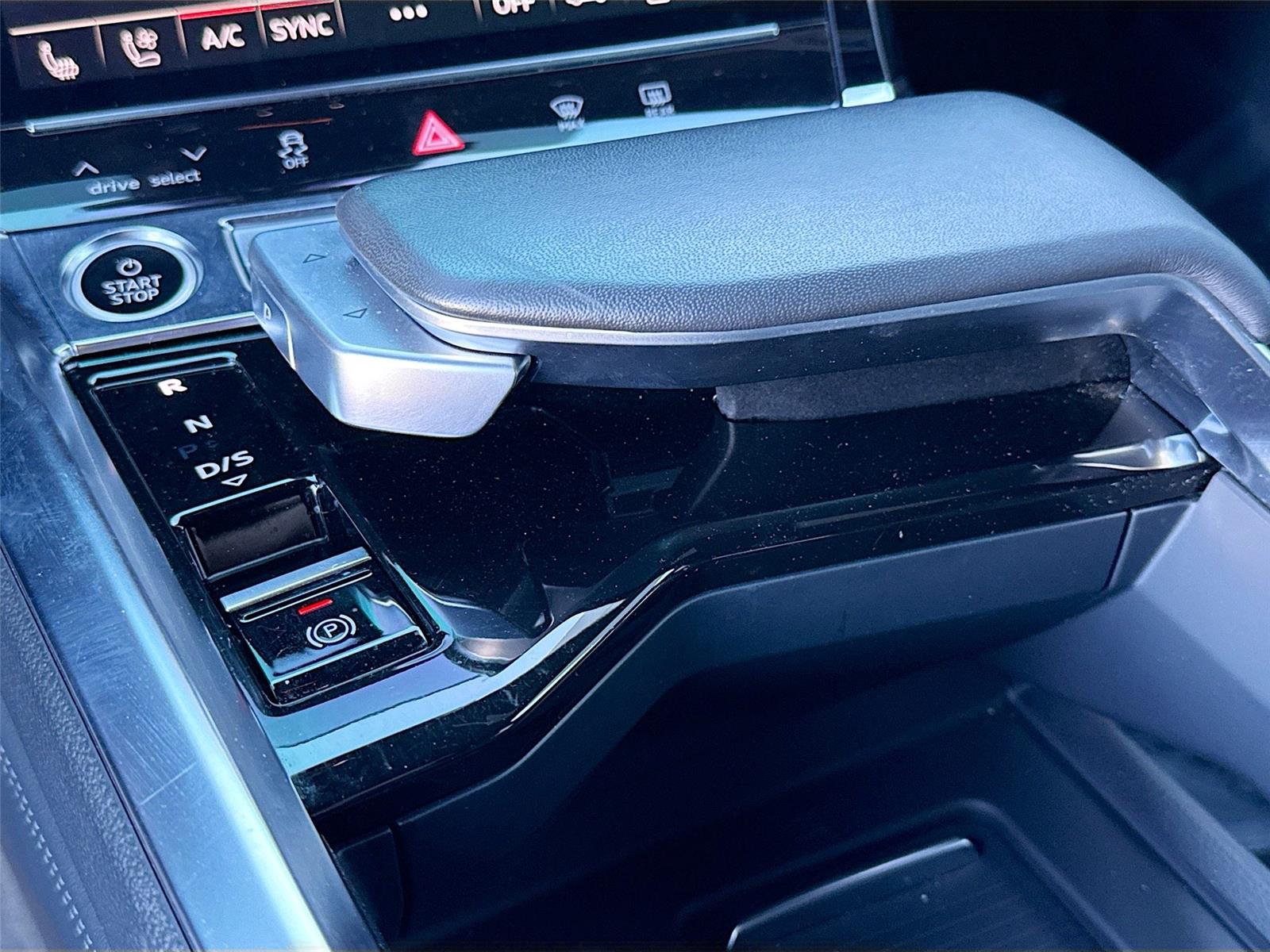 2023 Audi e-tron Sportback S line Premium Plus