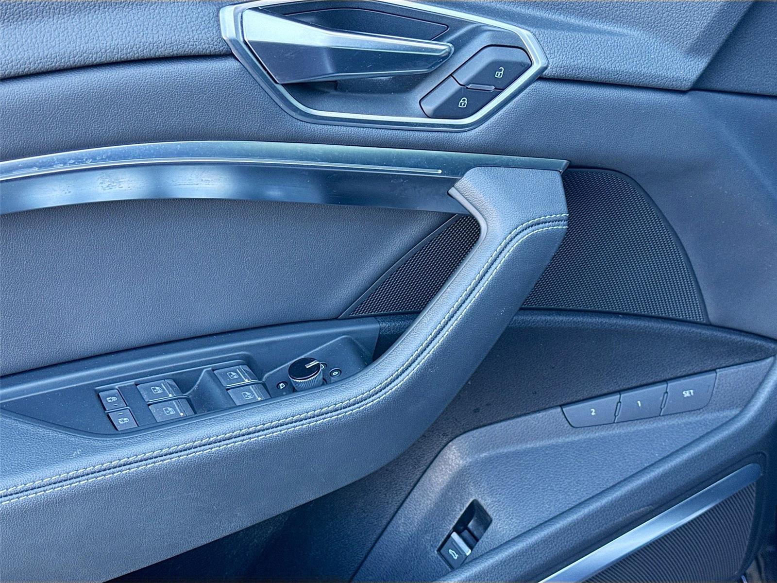 2023 Audi e-tron Sportback S line Premium Plus