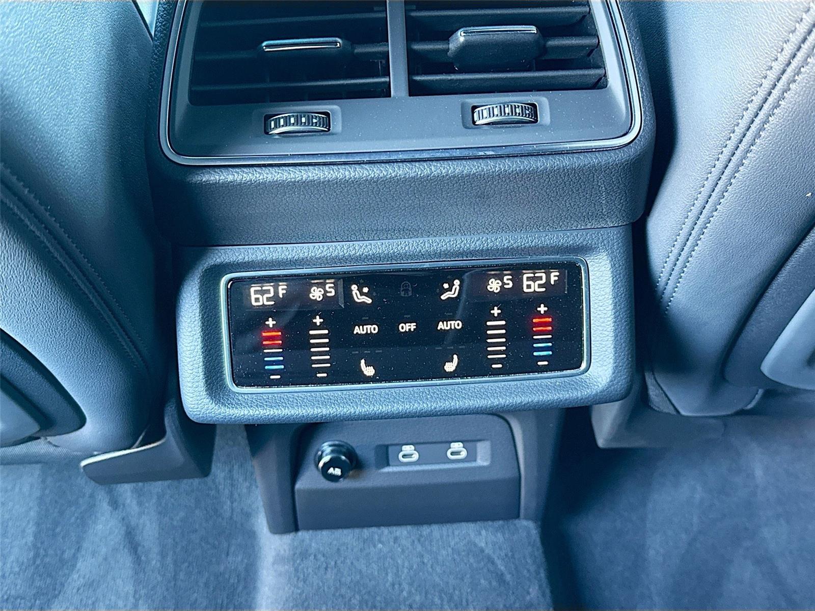 2023 Audi e-tron Sportback S line Premium Plus