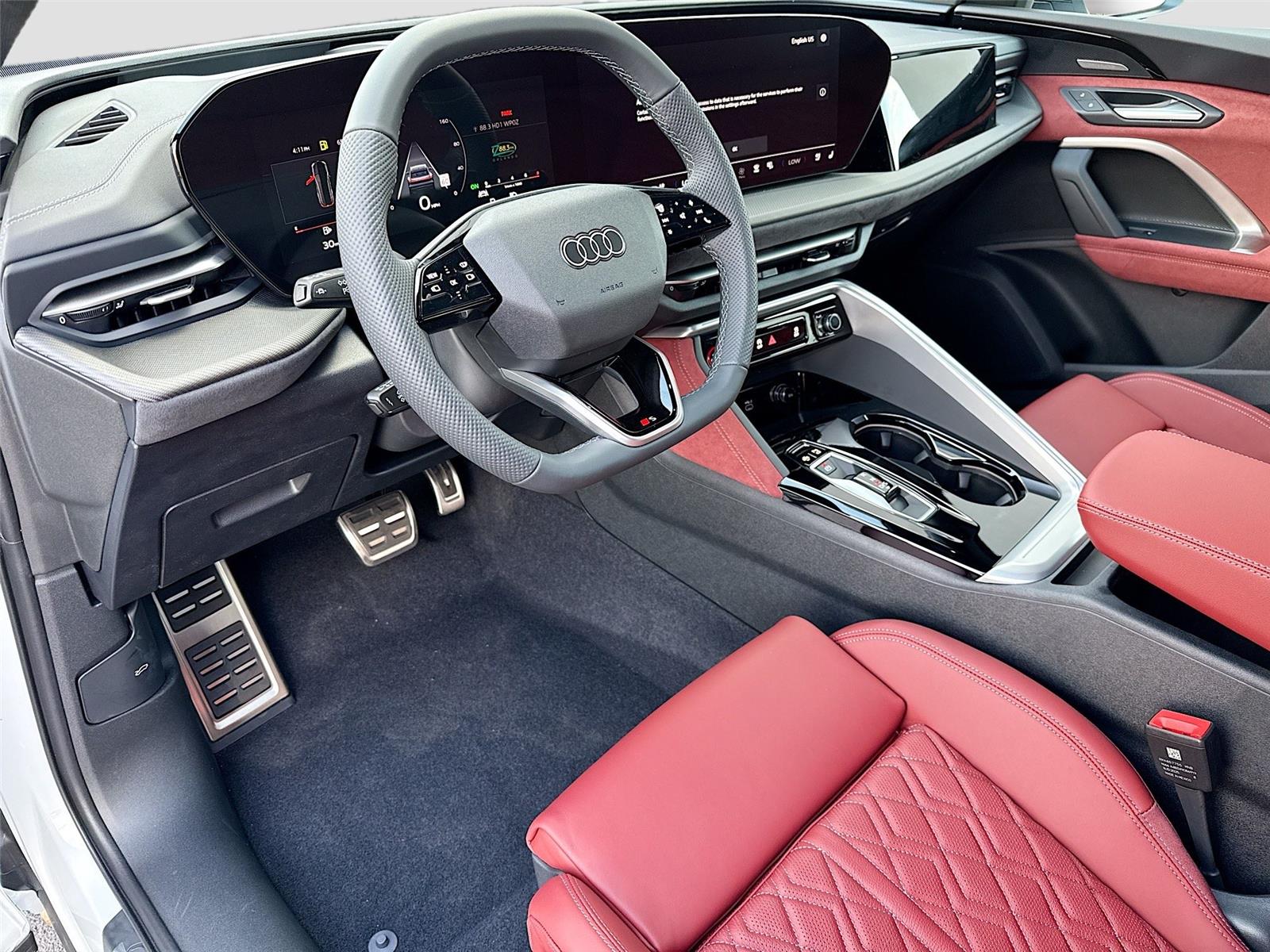 2025 Audi SQ5 Premium Plus