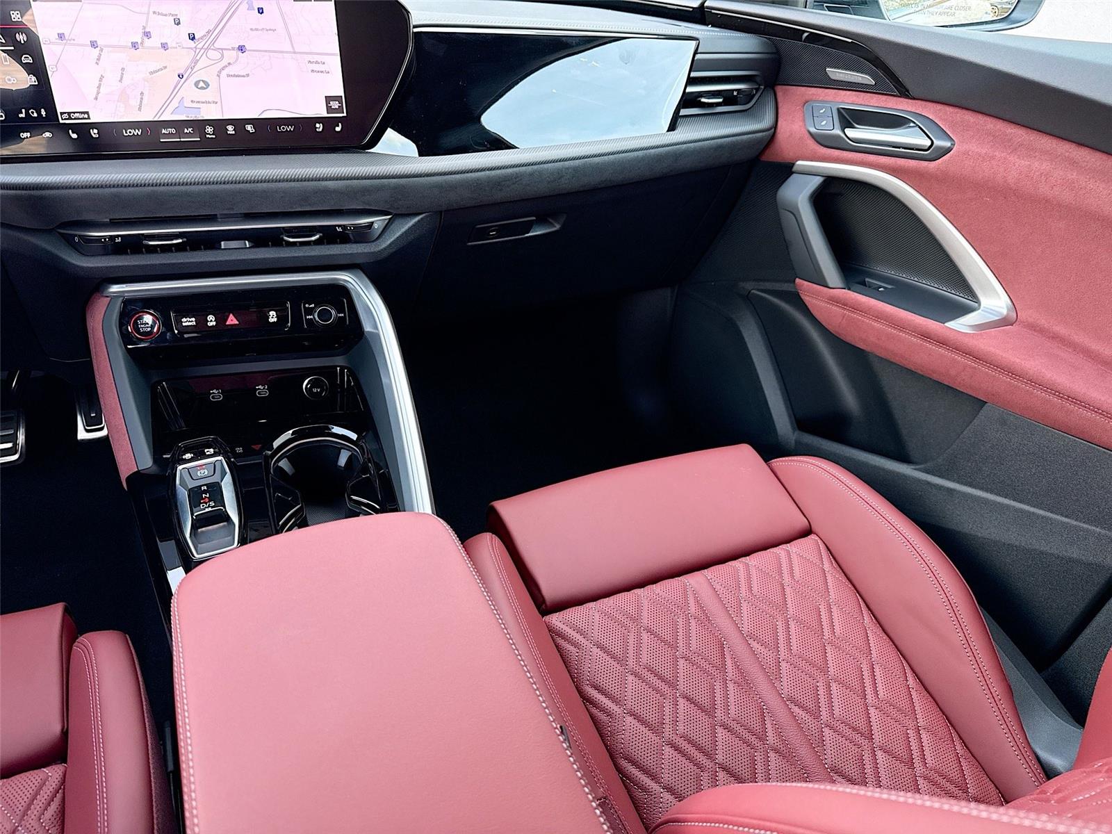 2025 Audi SQ5 Premium Plus