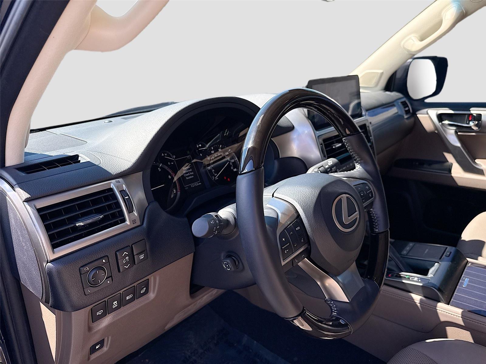 2023 Lexus GX GX 460 Premium