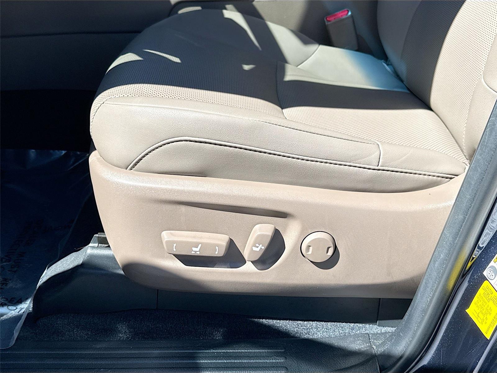 2023 Lexus GX GX 460 Premium