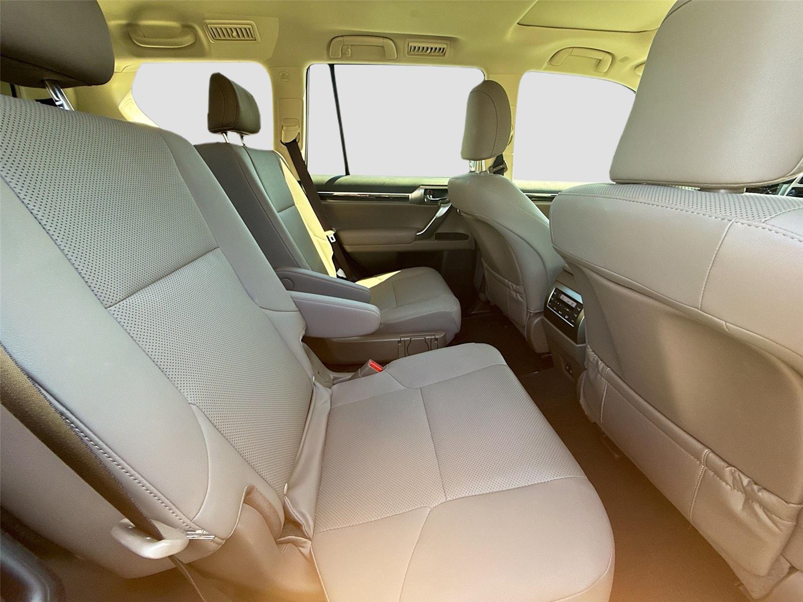 2023 Lexus GX GX 460 Premium