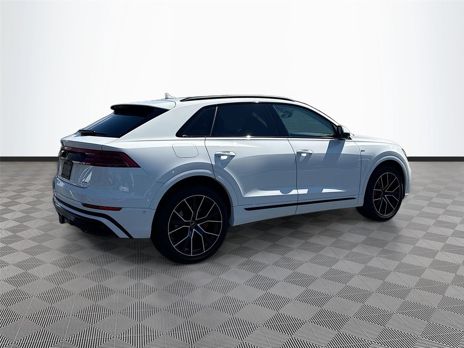 2023 AUDI Q8 PRESTIGE S-L