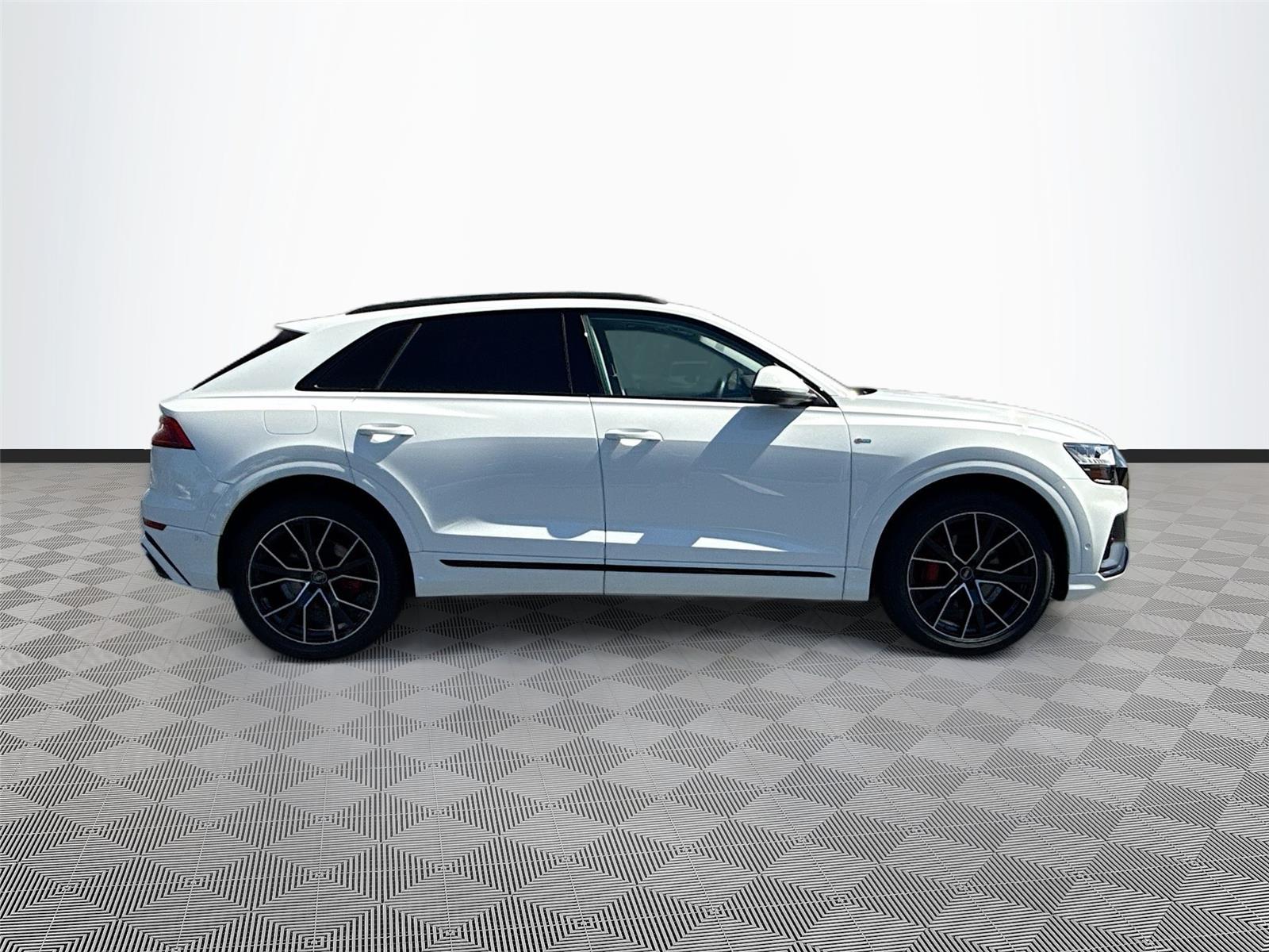 2023 AUDI Q8 PRESTIGE S-L