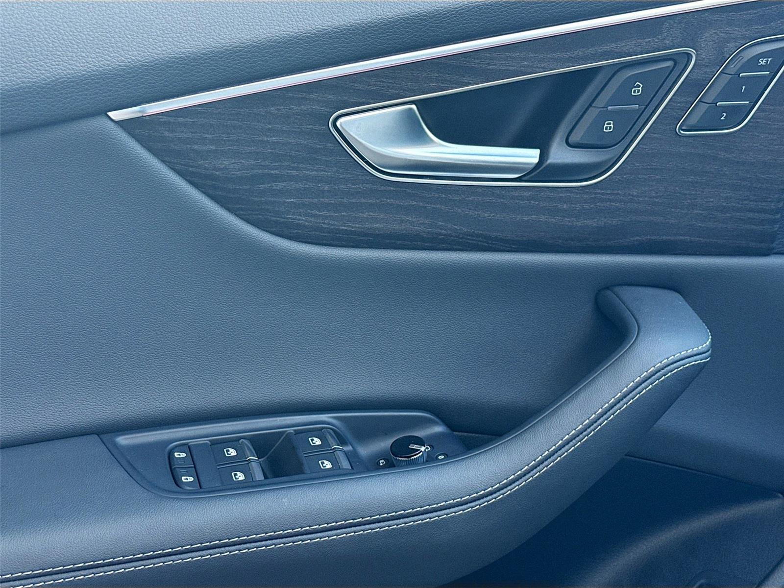 2023 AUDI Q8 PRESTIGE S-L