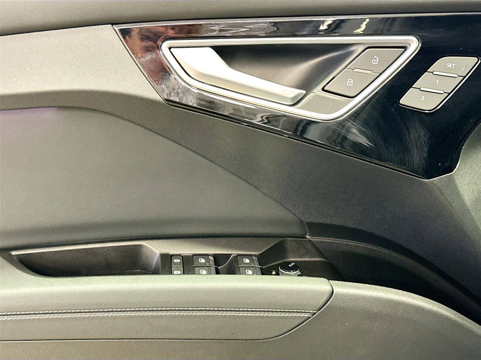 2024 Audi Q4 e-tron Sportback Premium Plus