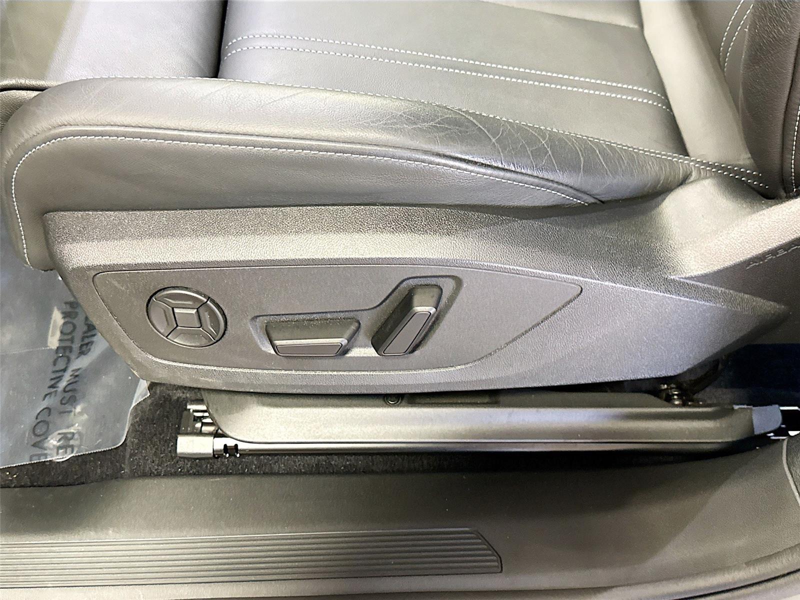 2024 Audi Q4 e-tron Sportback Premium Plus