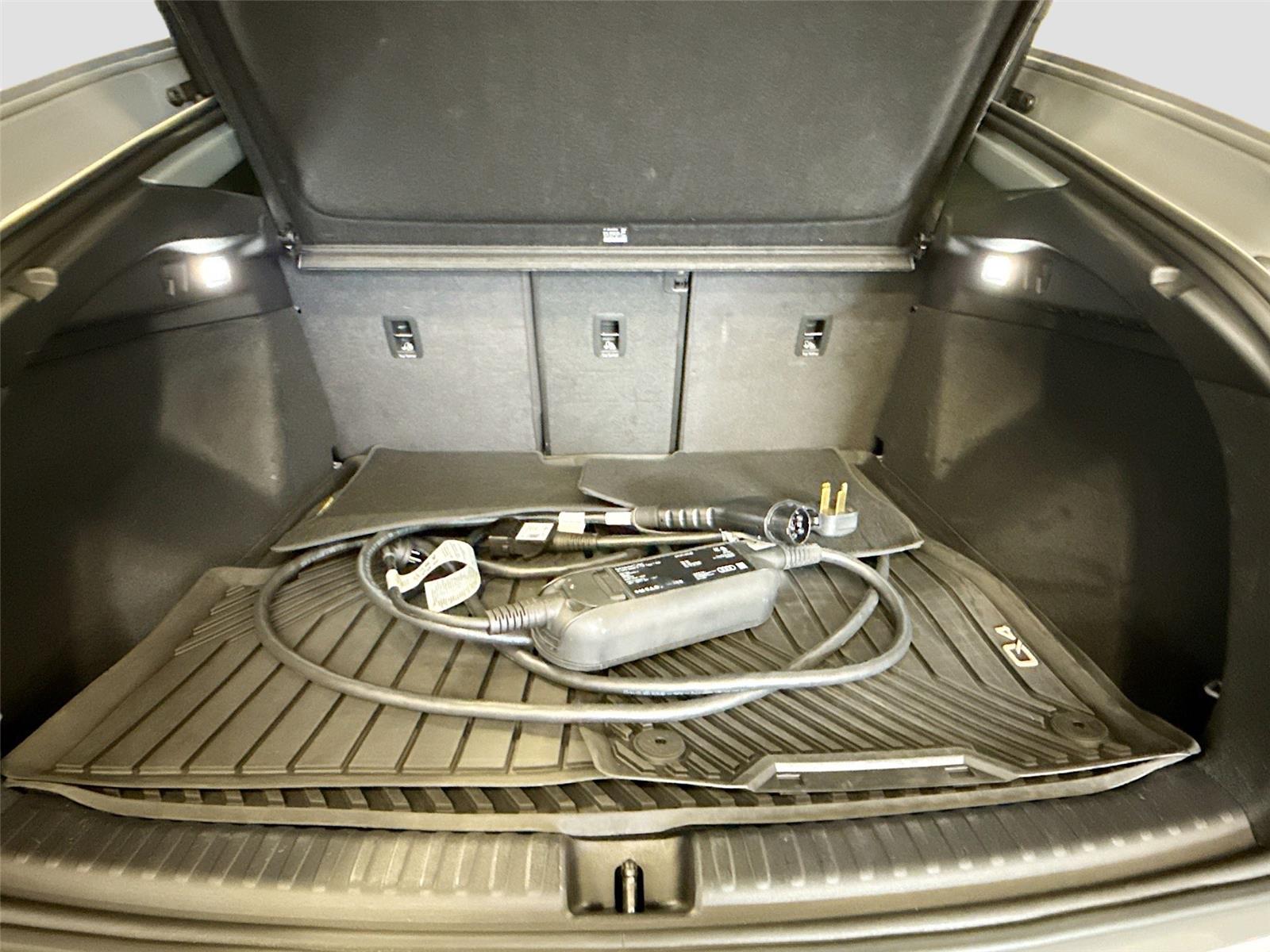 2024 Audi Q4 e-tron Sportback Premium Plus