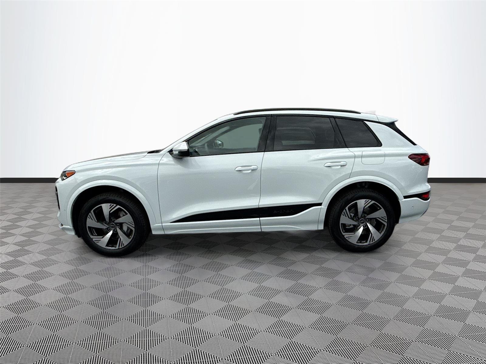2025 Audi Q6 e-tron Premium