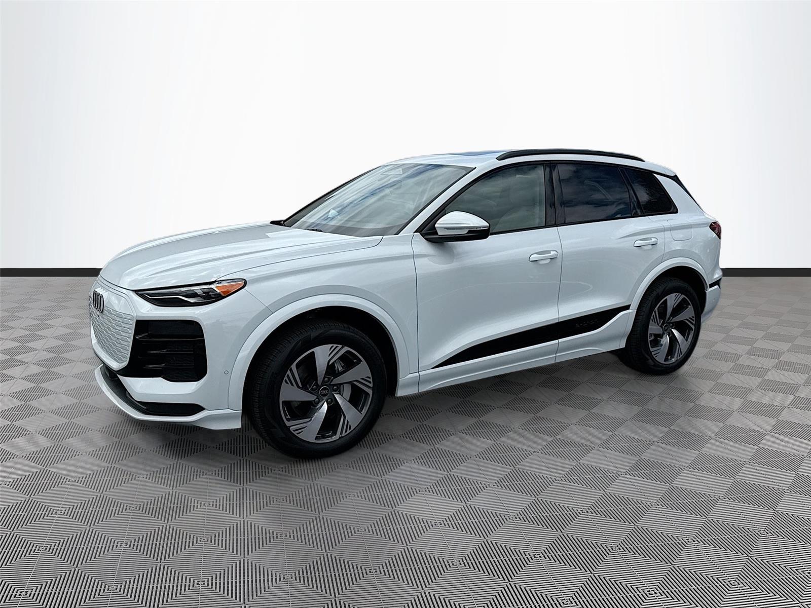 2025 Audi Q6 e-tron Premium