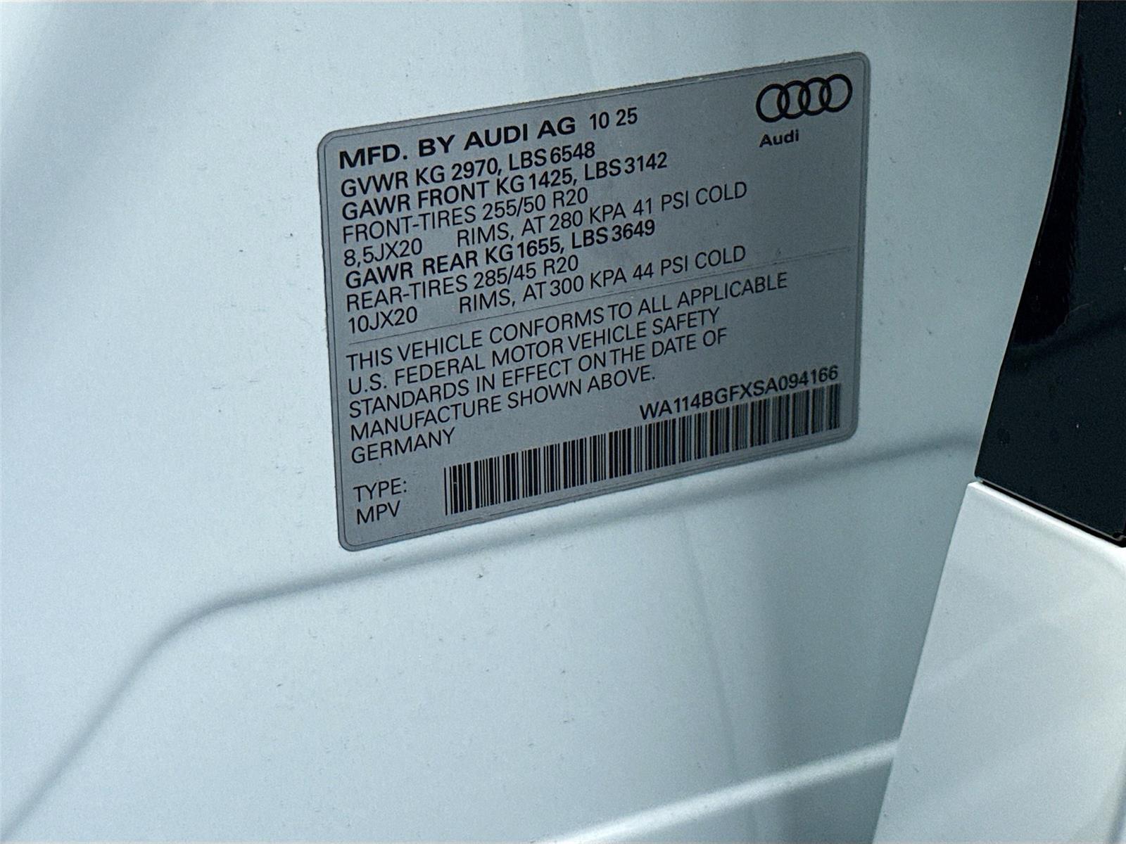 2025 Audi Q6 e-tron Premium