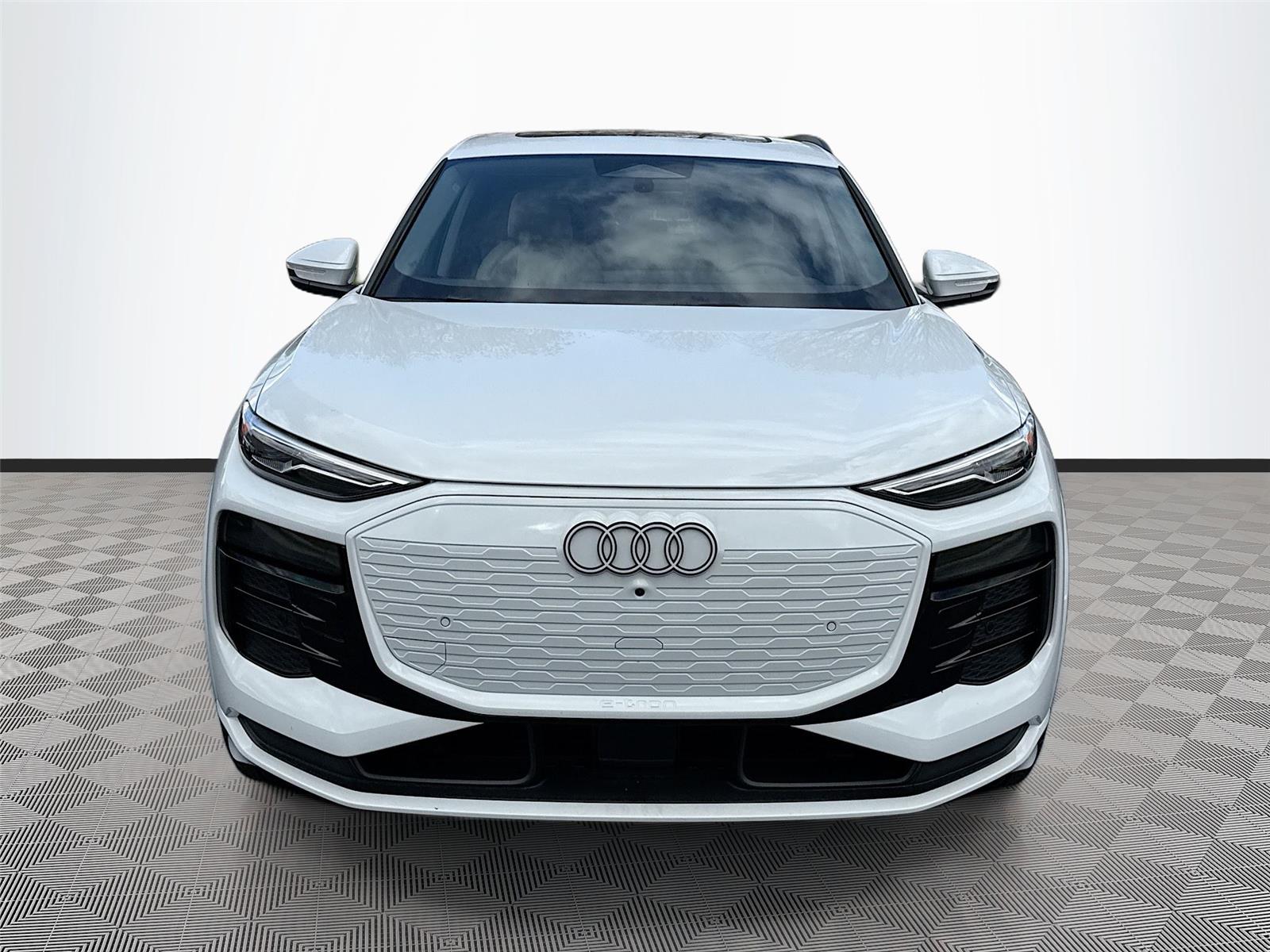 2025 Audi Q6 e-tron Premium