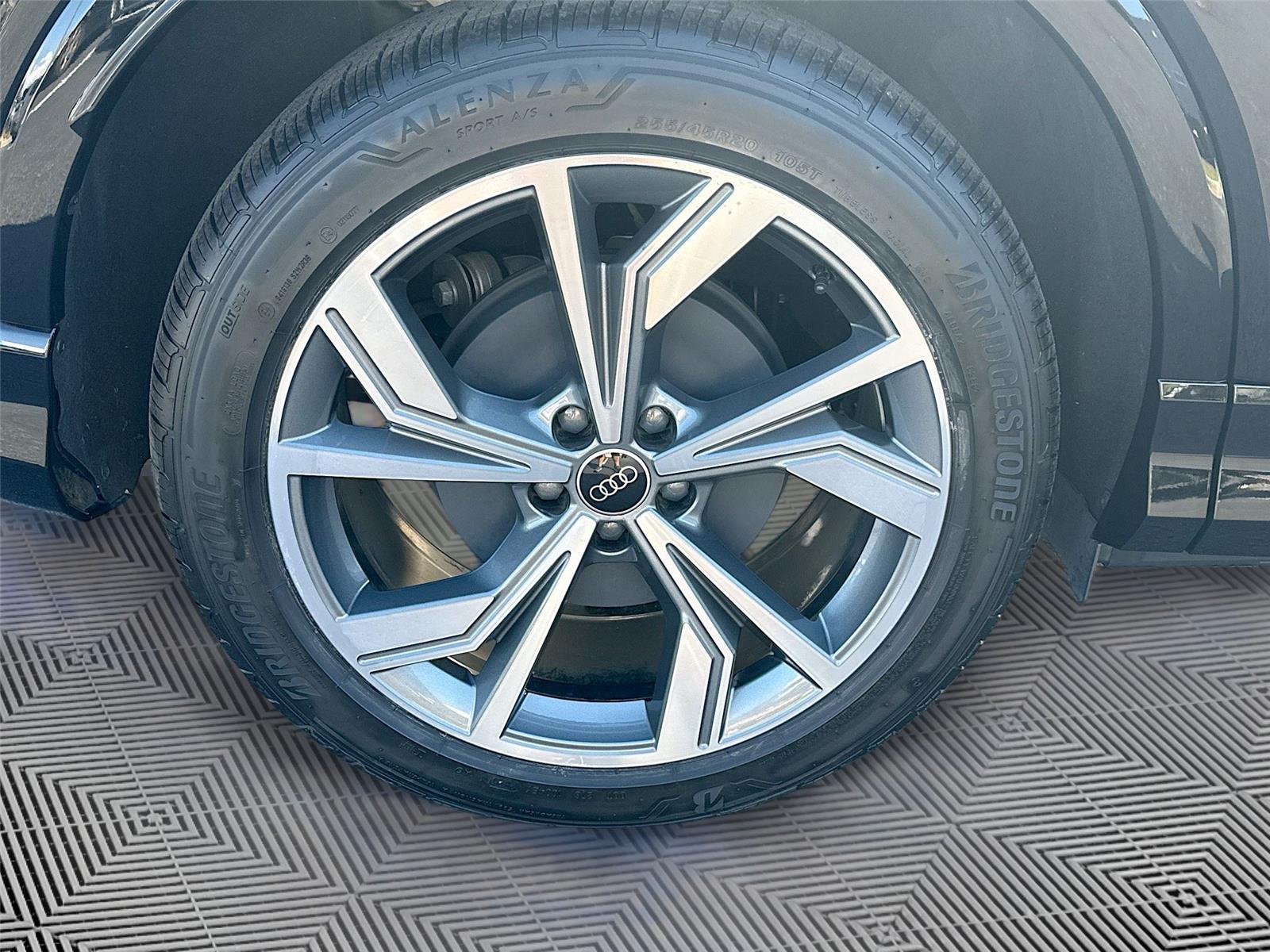 2023 Audi Q4 e-tron Sportback Prestige