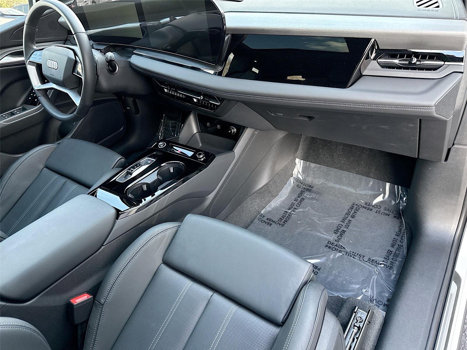 2025 Audi Q6 e-tron Premium Plus