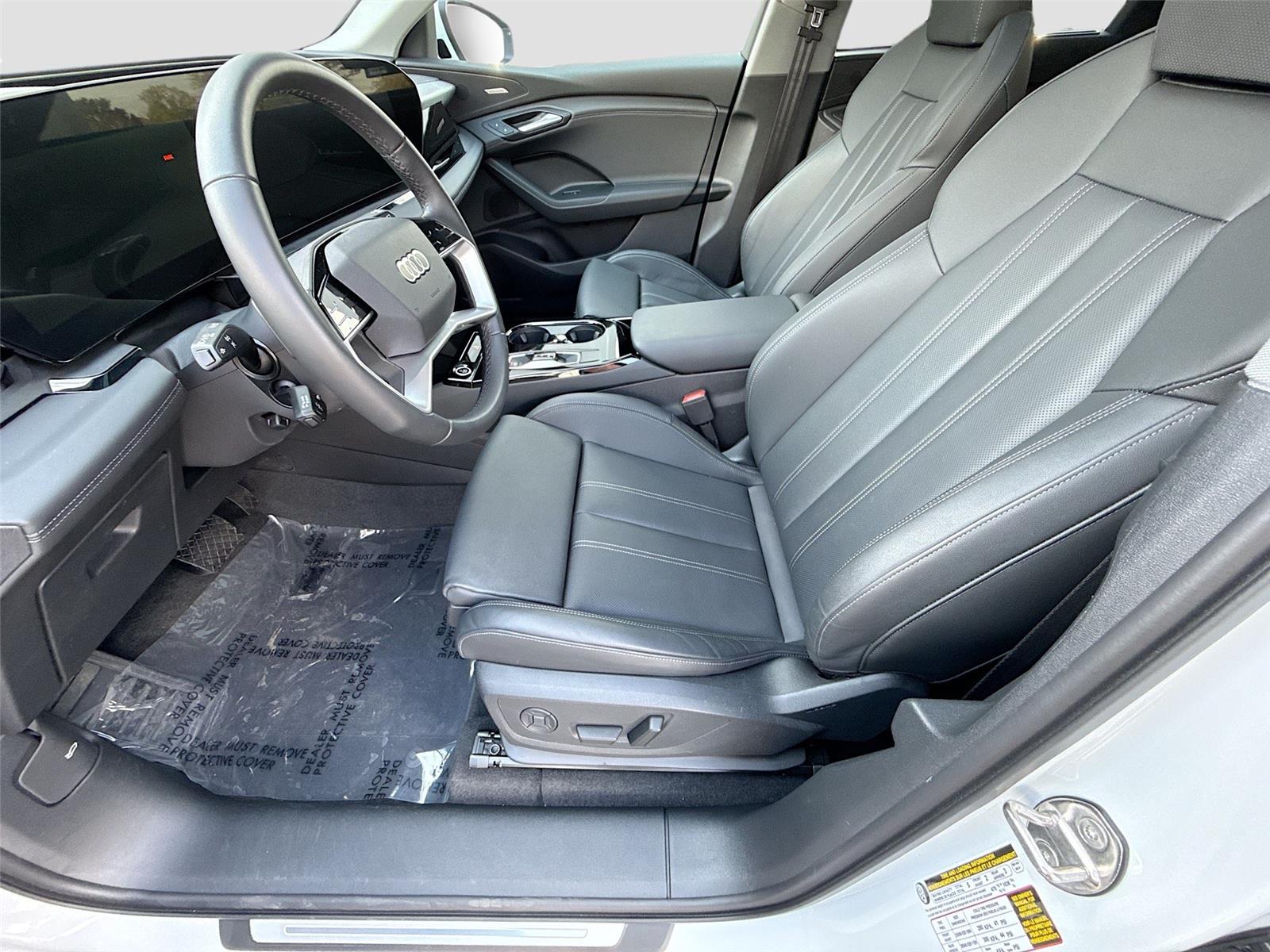 2025 Audi Q6 e-tron Premium Plus