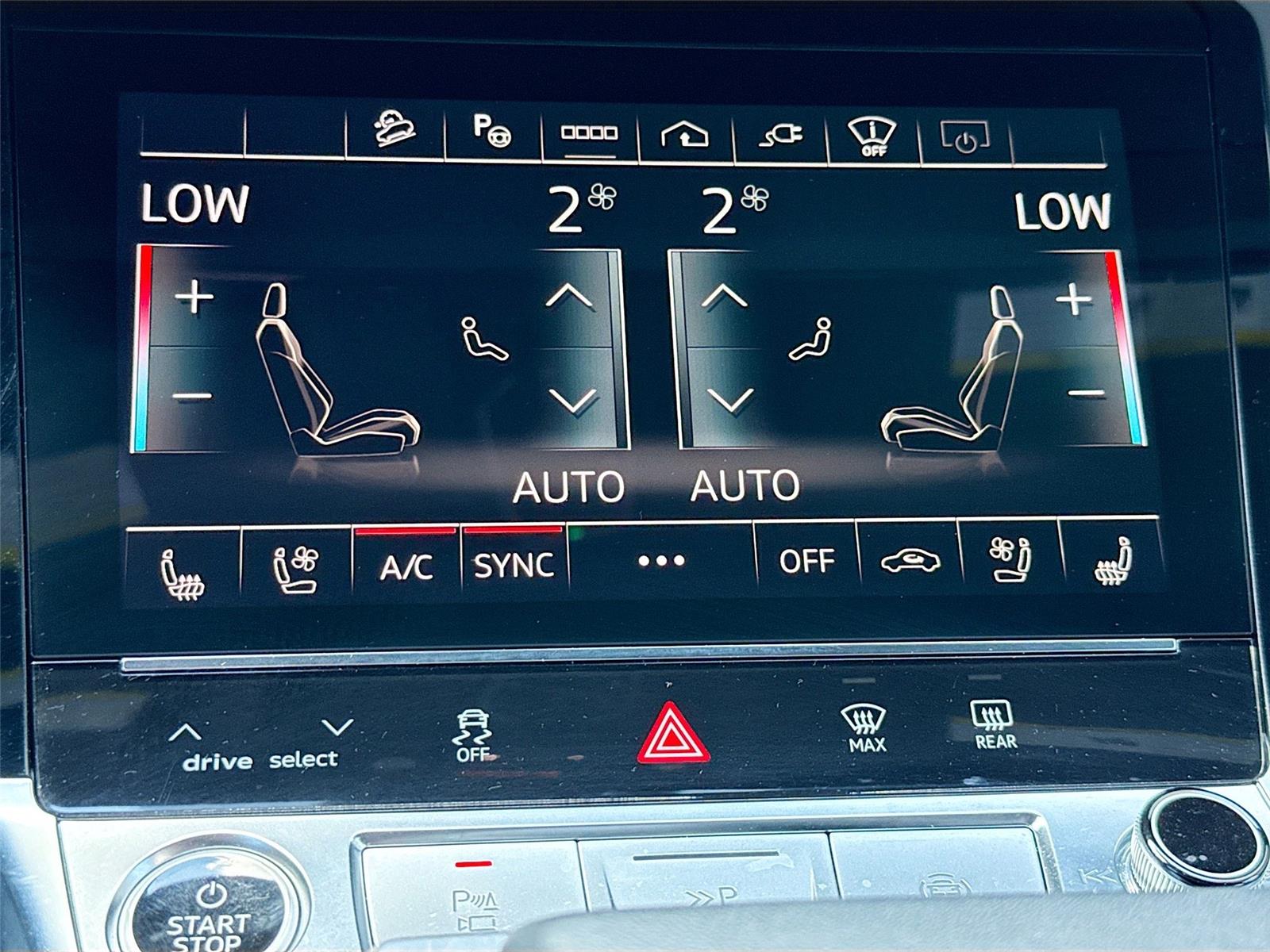 2024 Audi Q8 e-tron Prestige