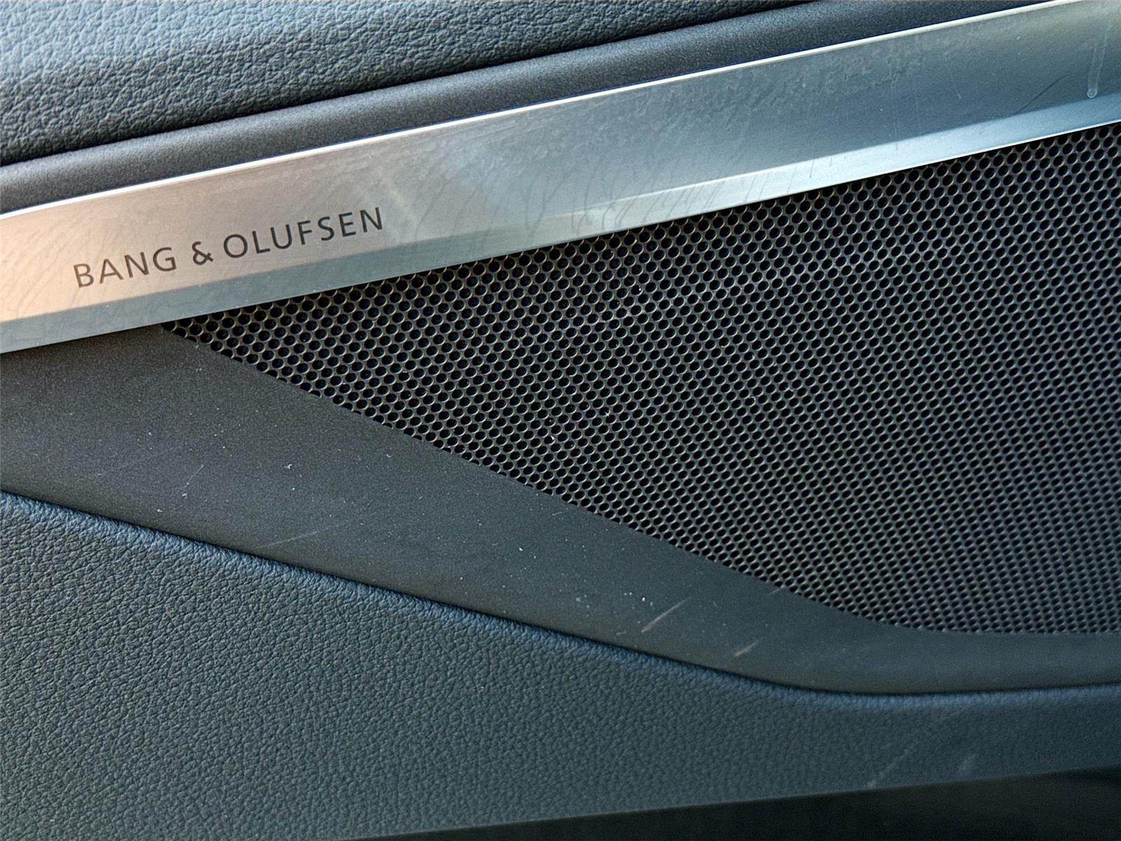 2024 Audi Q8 e-tron Prestige