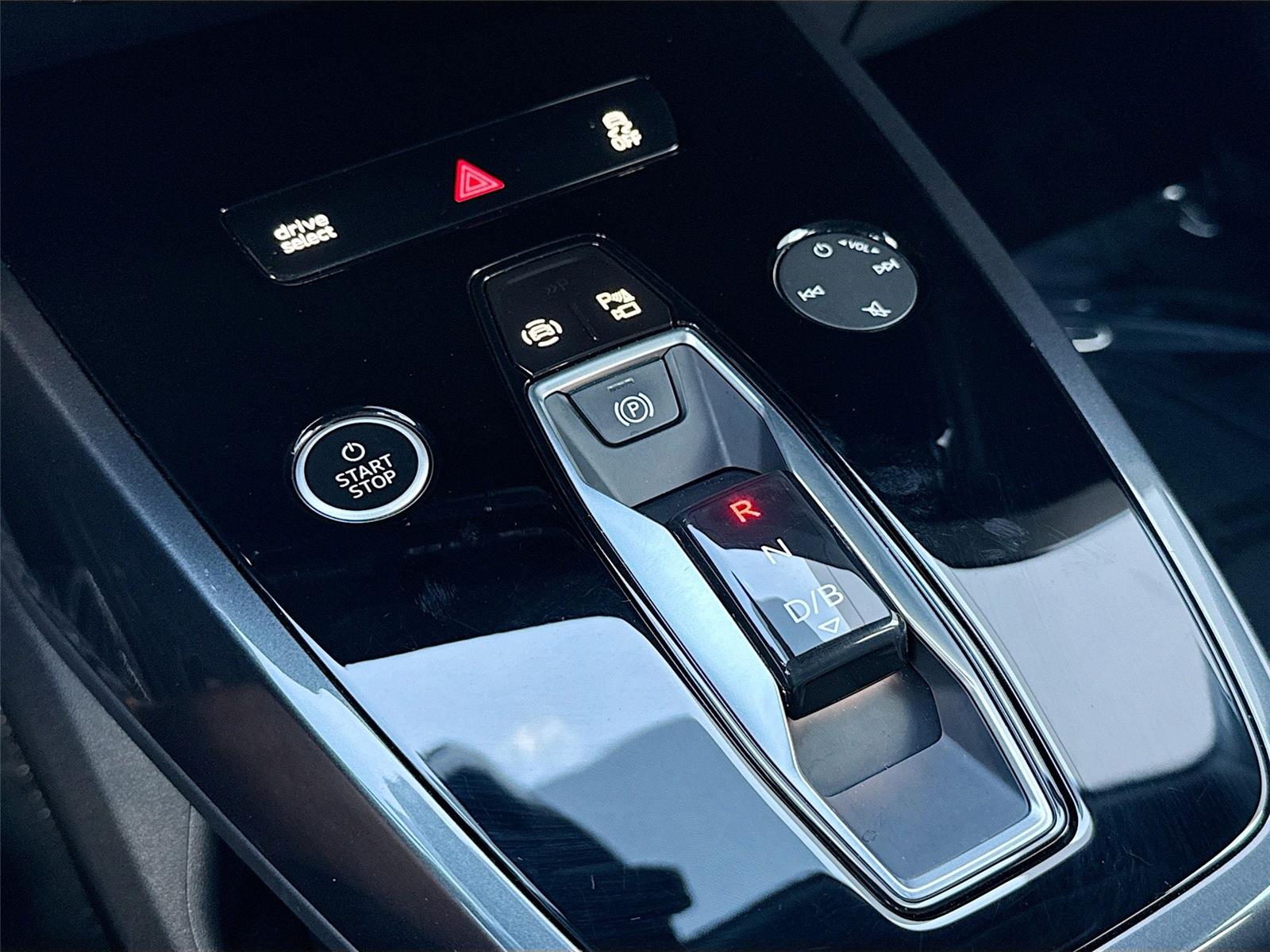 2023 AUDI Q4 E-TRON SPORT