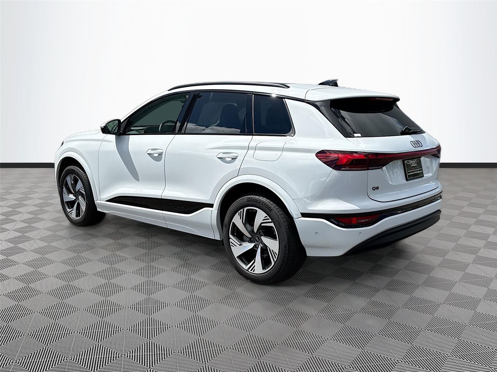 2025 Audi Q6 e-tron Premium Plus