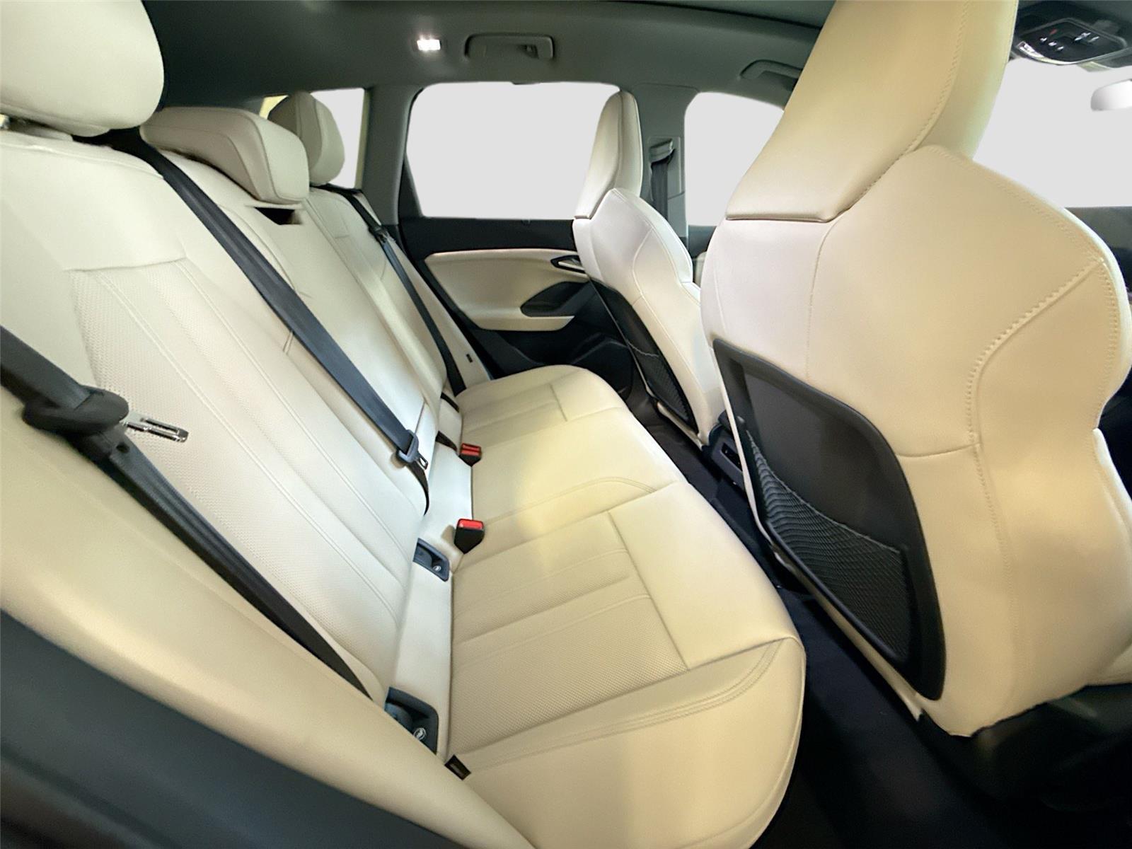 2025 Audi Q6 e-tron Premium Plus