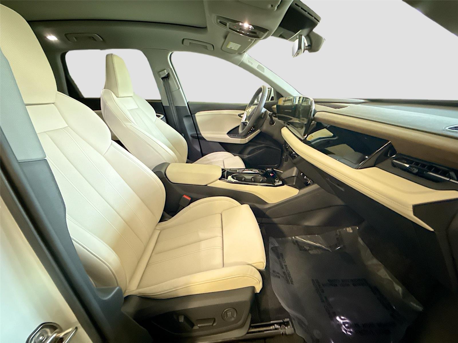 2025 Audi Q6 e-tron Premium Plus