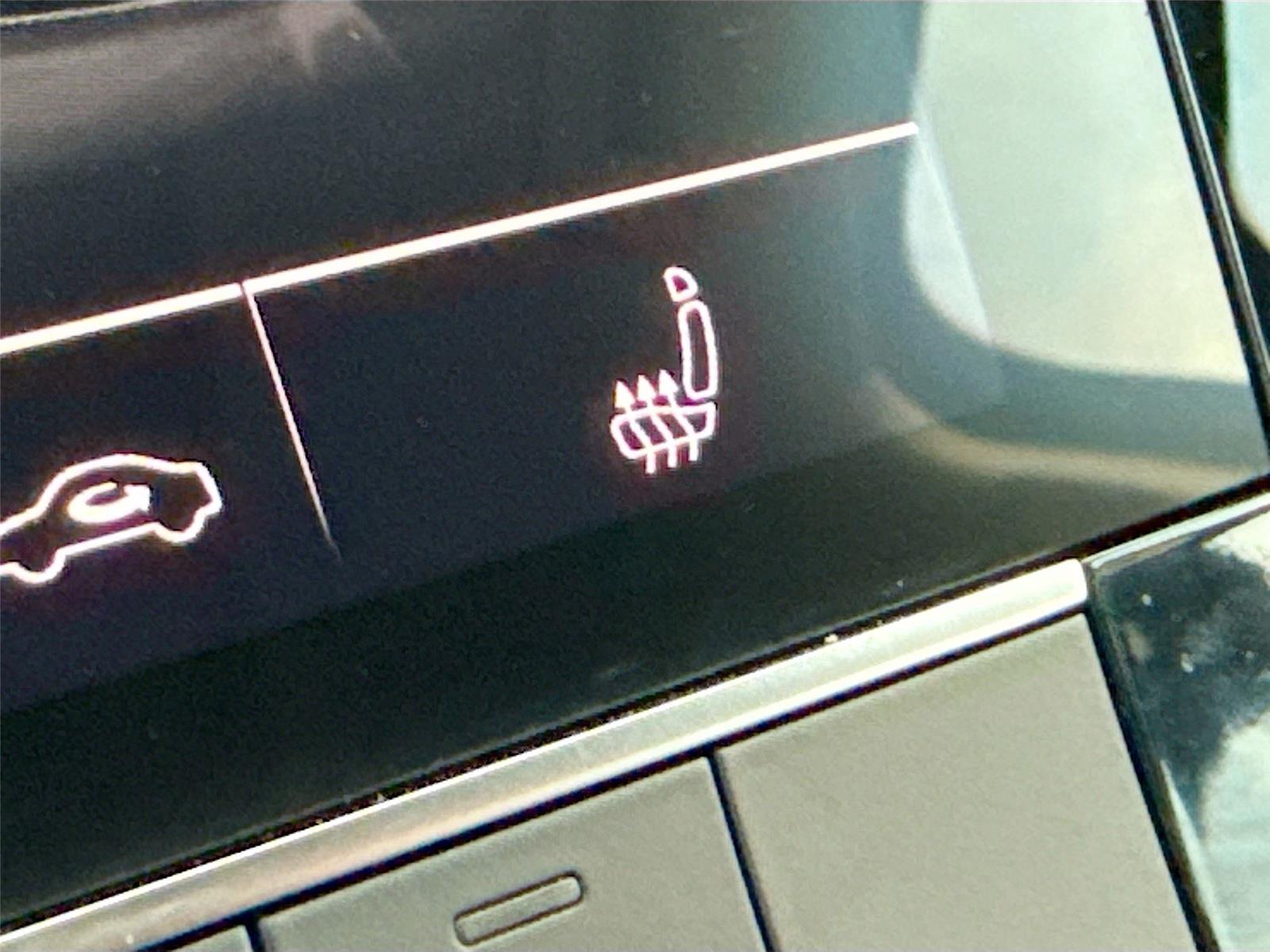 2024 Audi Q8 e-tron Premium