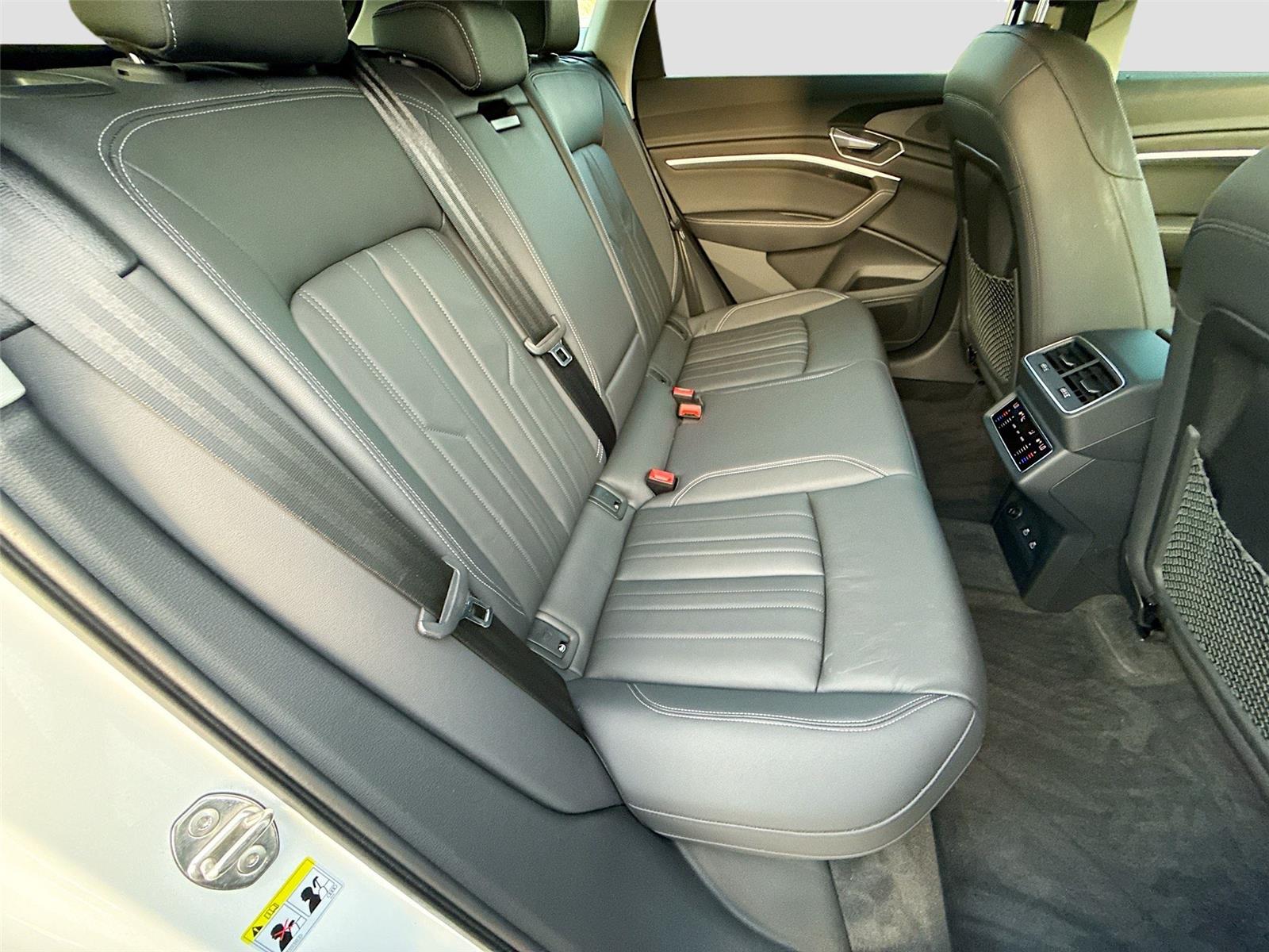 2024 Audi Q8 e-tron Premium