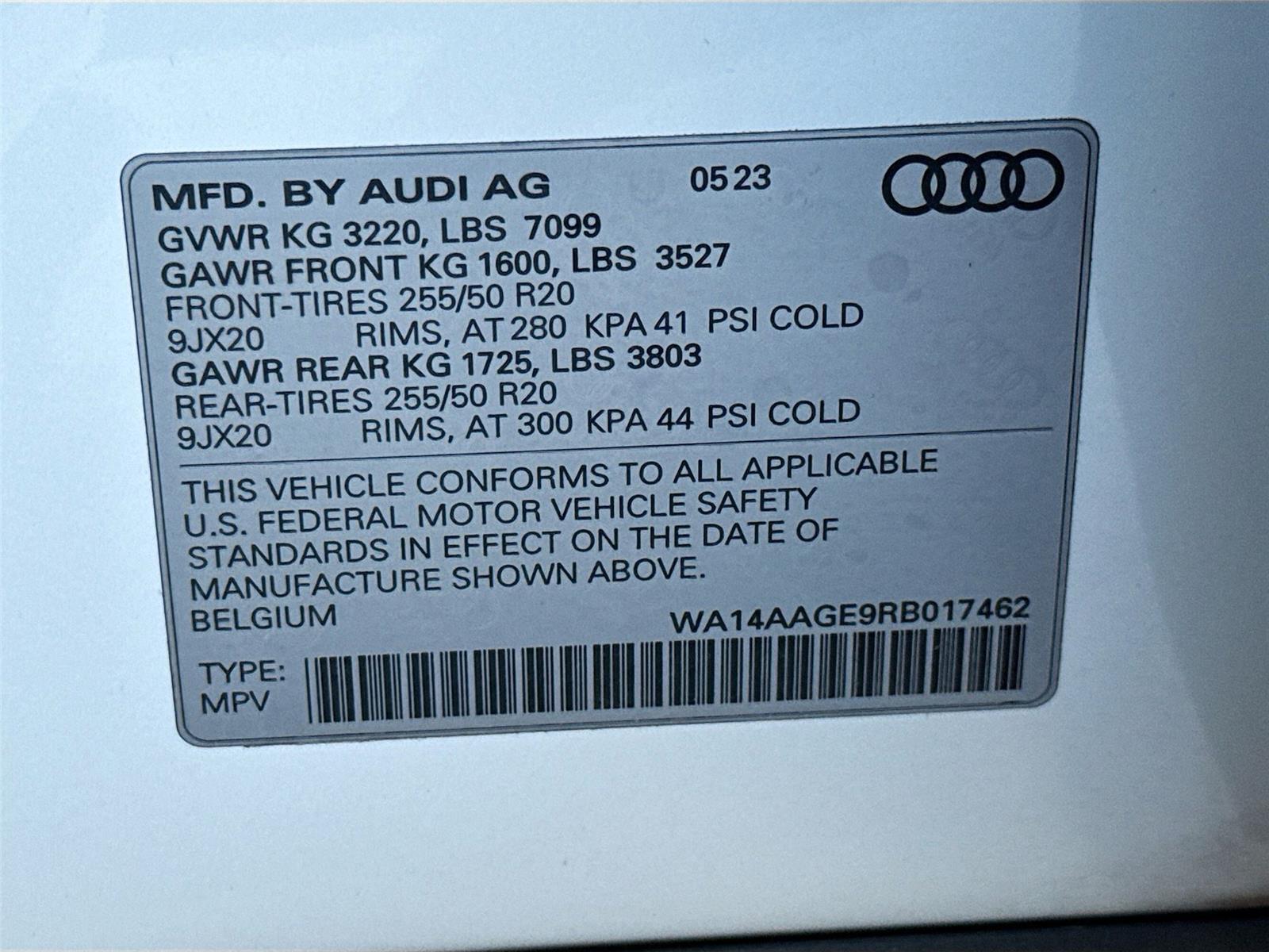 2024 Audi Q8 e-tron Premium