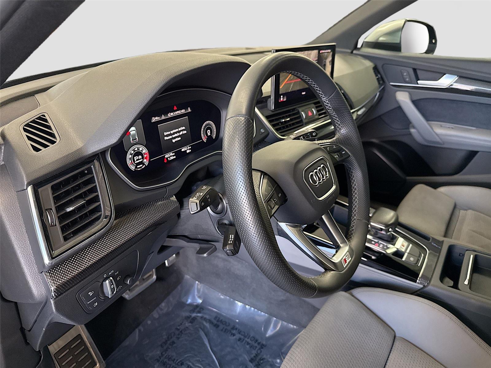 2022 Audi SQ5 Premium Plus