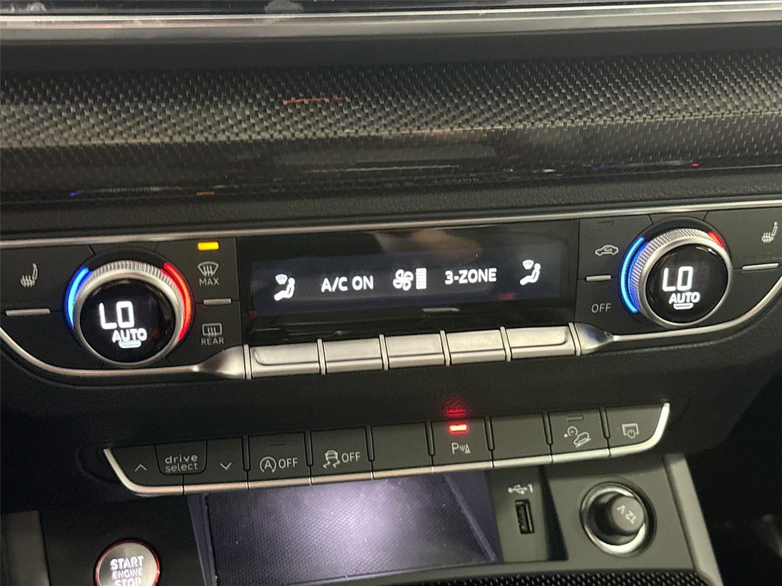 2022 Audi SQ5 Premium Plus