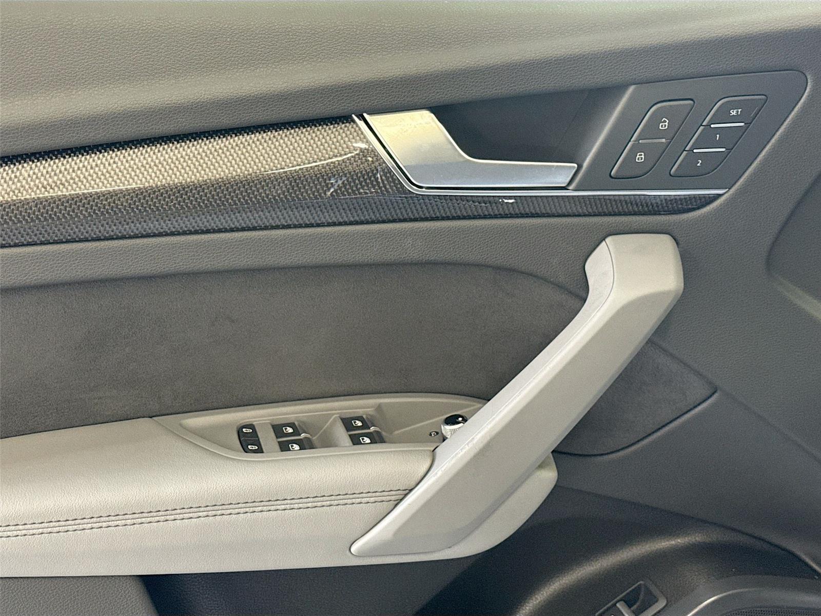 2022 Audi SQ5 Premium Plus