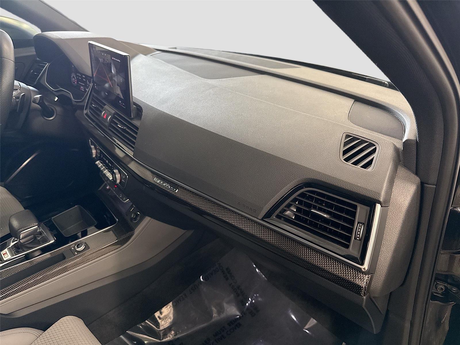 2022 Audi SQ5 Premium Plus